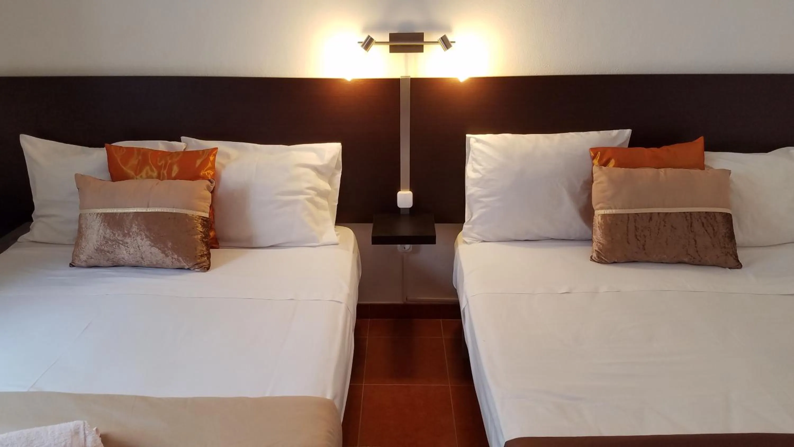 Photo of the whole room, Bed in Guesthouse of Alcobaça