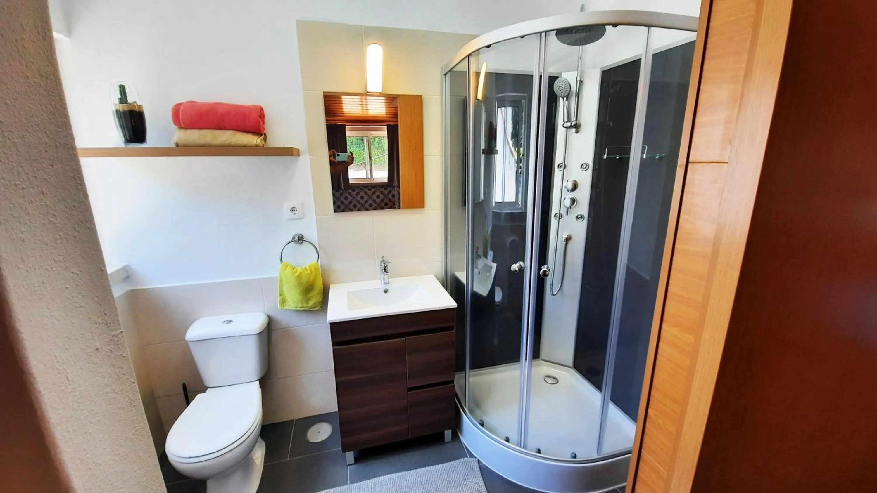 Bathroom in Guesthouse of Alcobaça