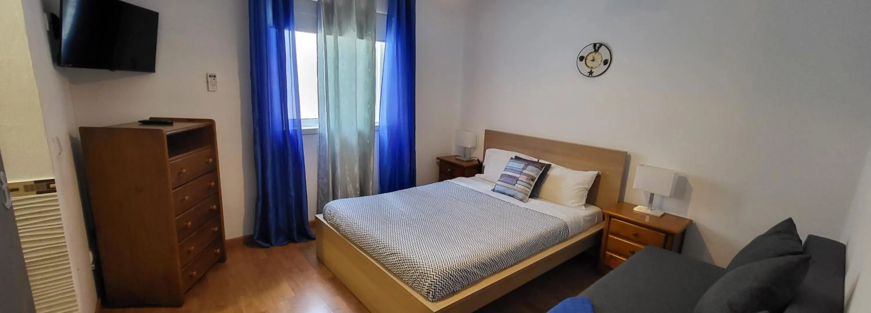 Bedroom, Bed in Guesthouse of Alcobaça