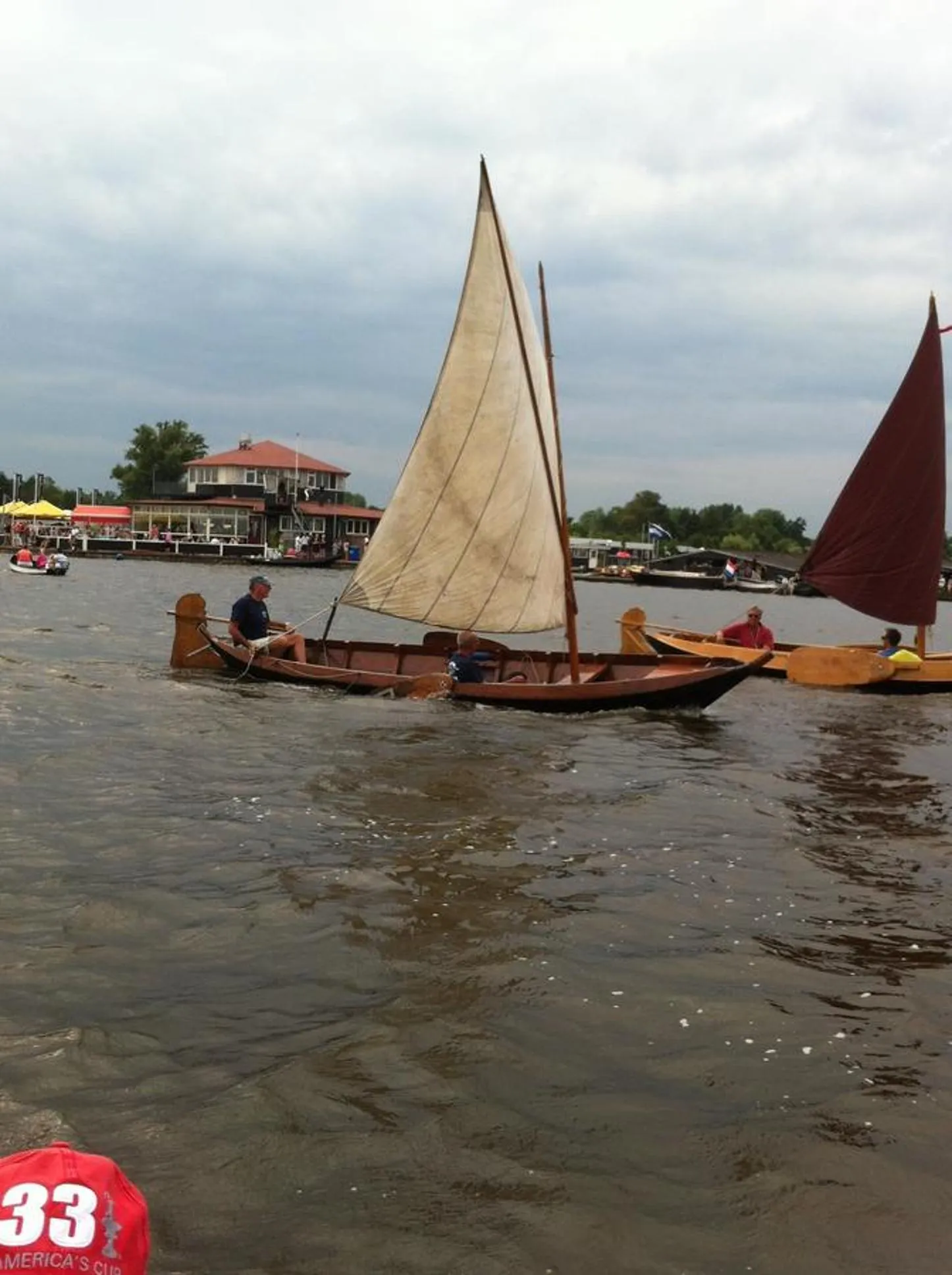 Area and facilities in Bed & Bike De Hofstee