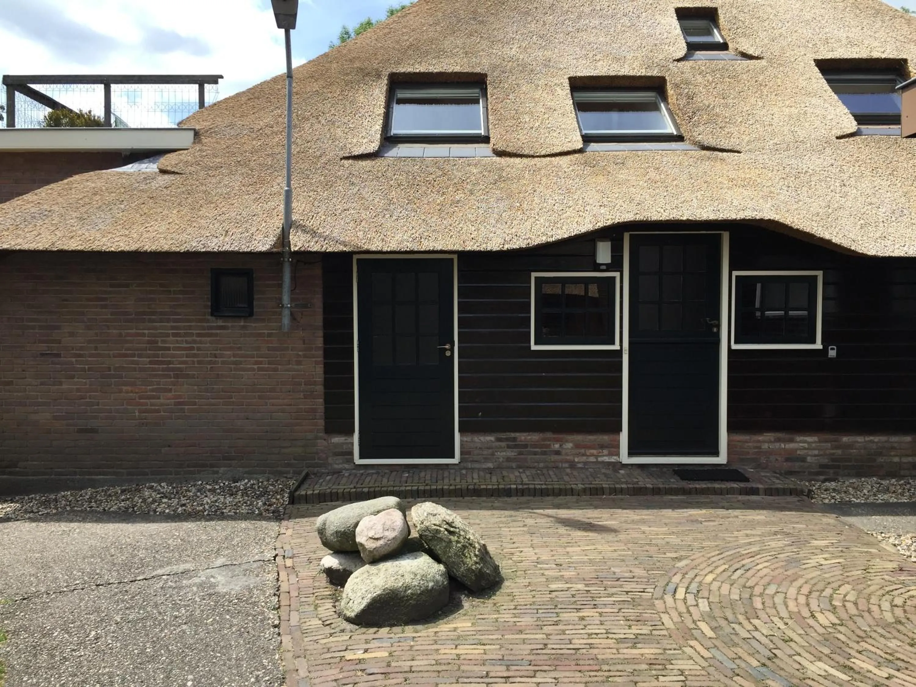 Facade/entrance in Bed & Bike De Hofstee