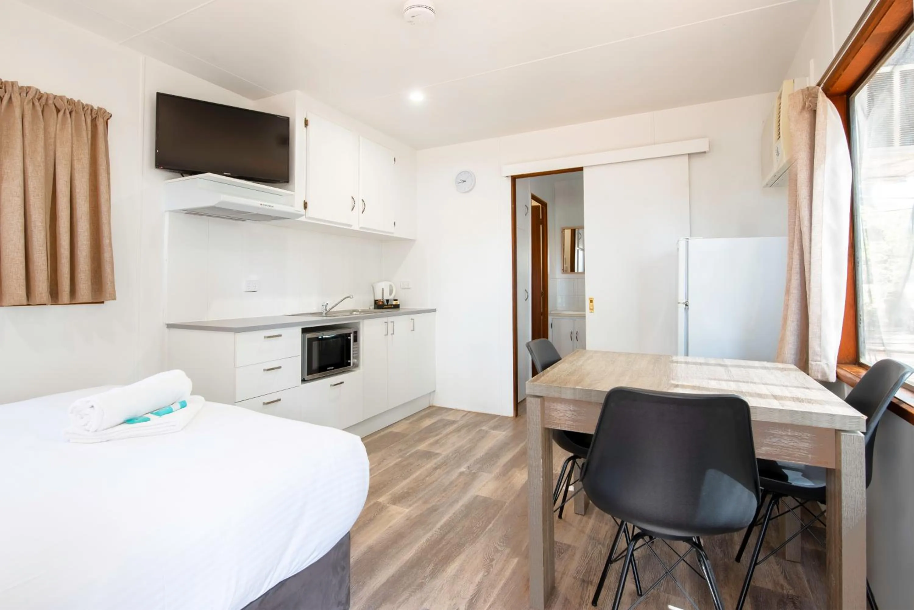 Living room in Echo Holiday Parks - Renmark