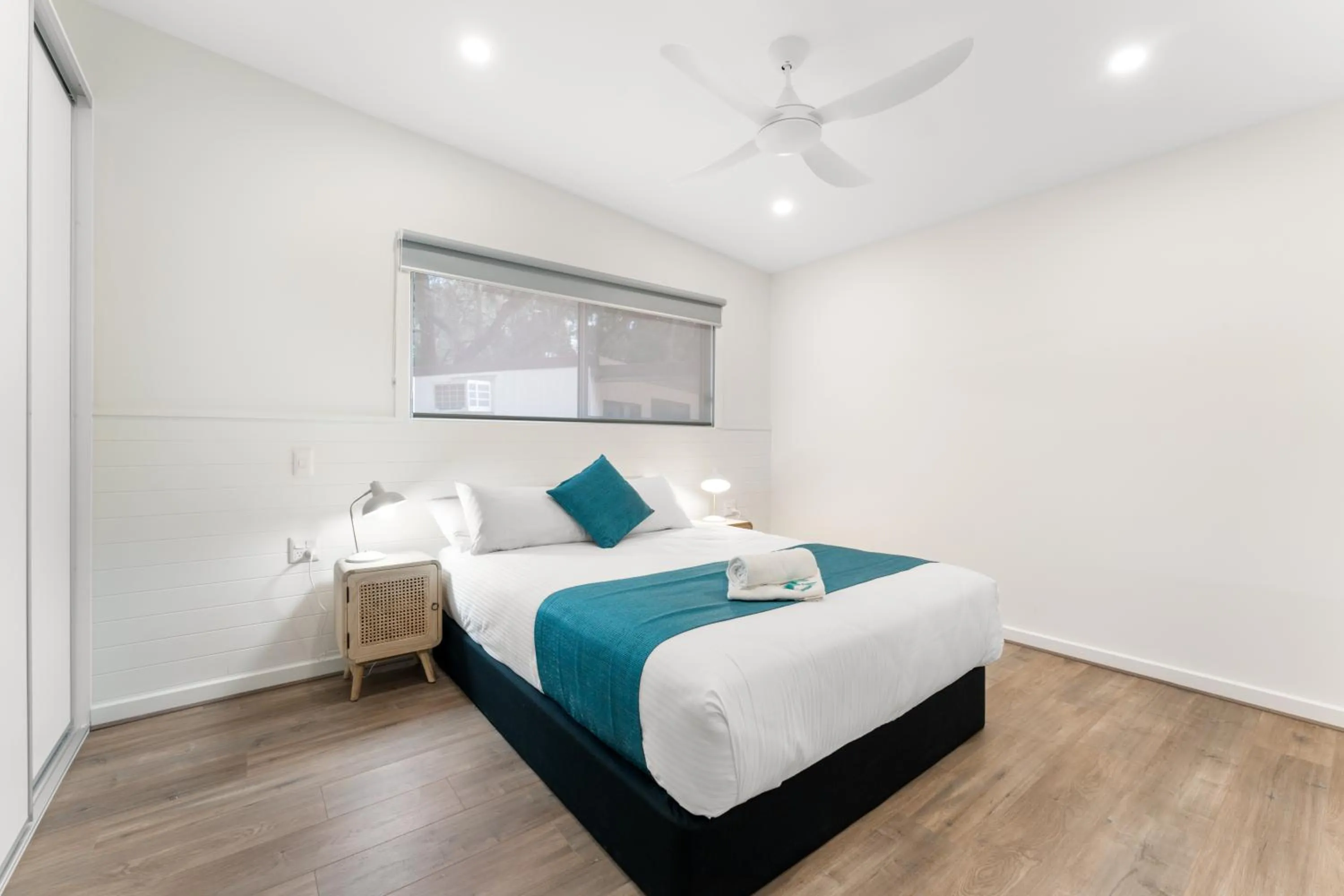 Bedroom, Bed in Echo Holiday Parks - Renmark