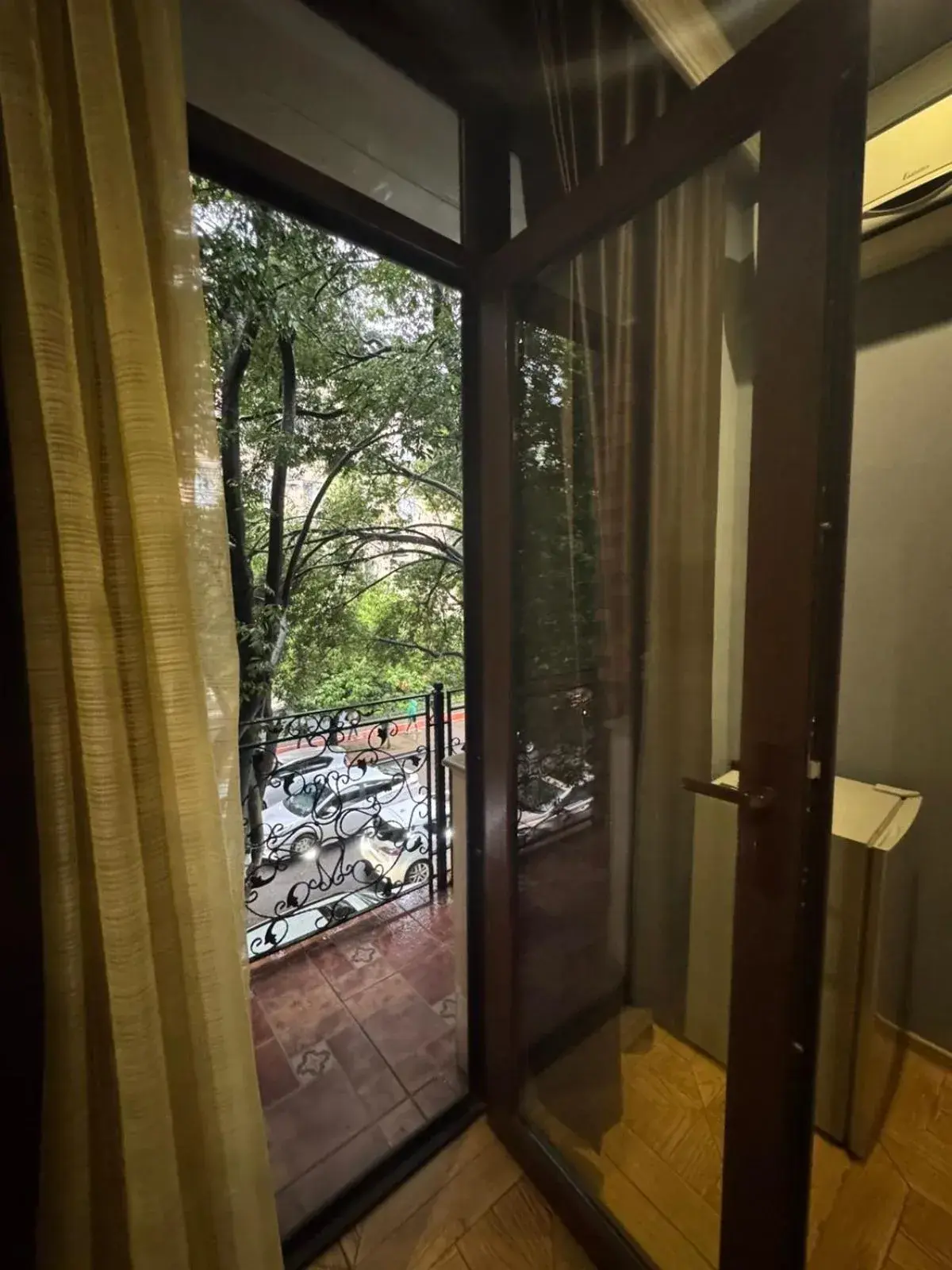 Quadruple Room with Balcony in Hotel Elite Quadruple Room with Balcony in Hotel Elite