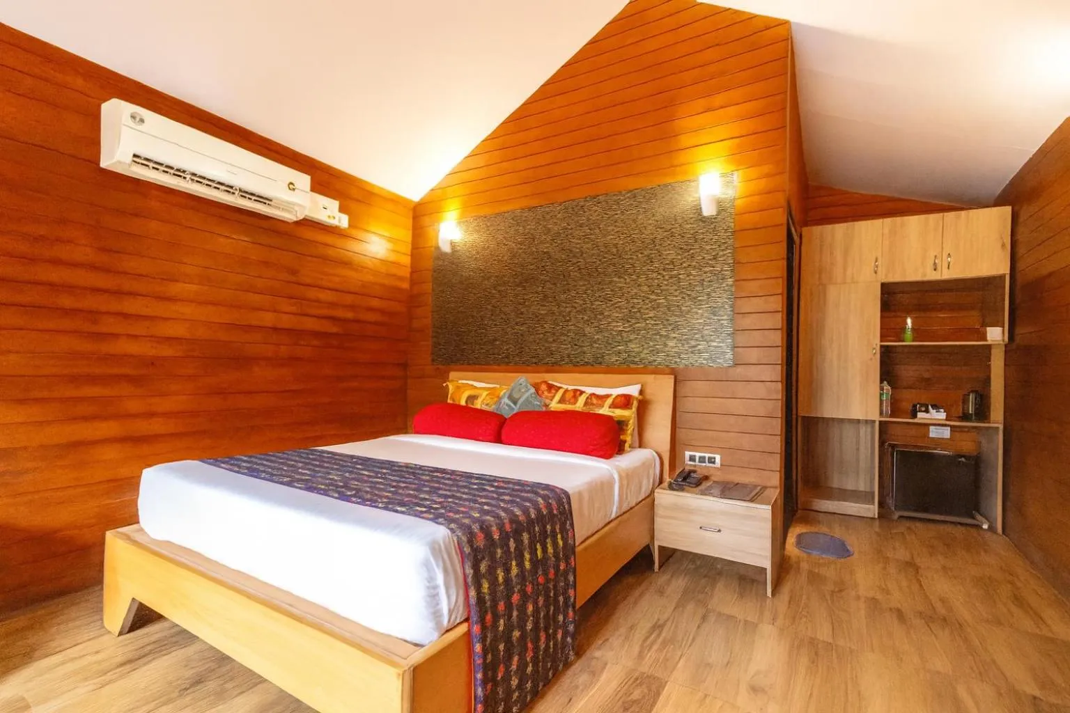 Bedroom, Bed in Rumourss Sky Villa & Resort