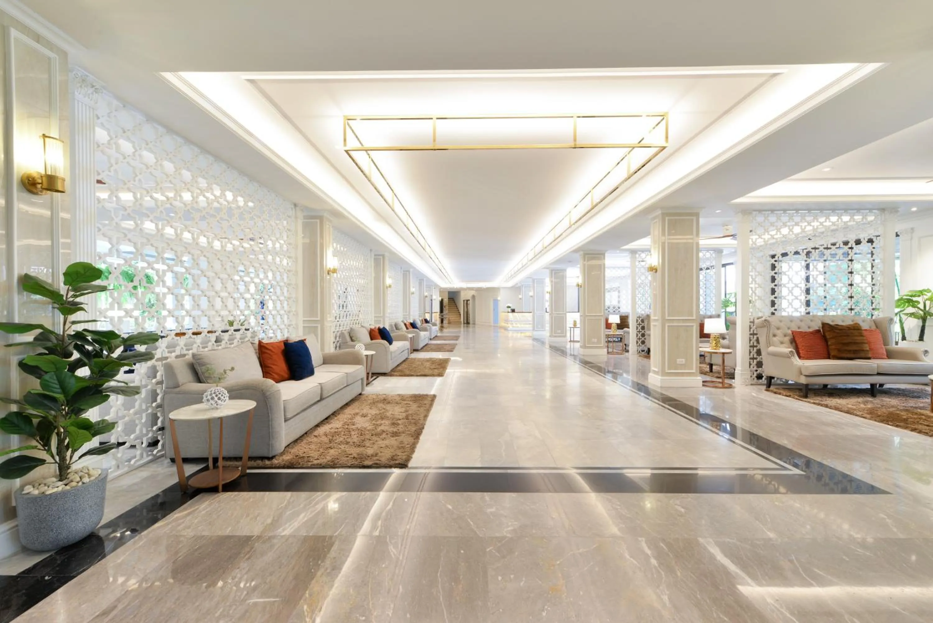 Lobby or reception in The Beverly Hotel Pattaya