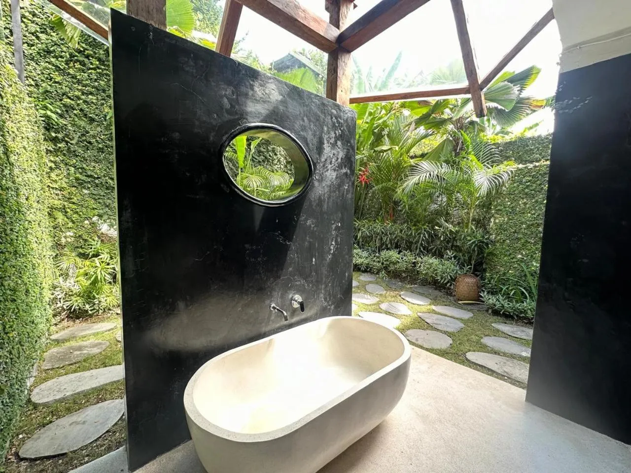 Bath in The Apartments Umalas