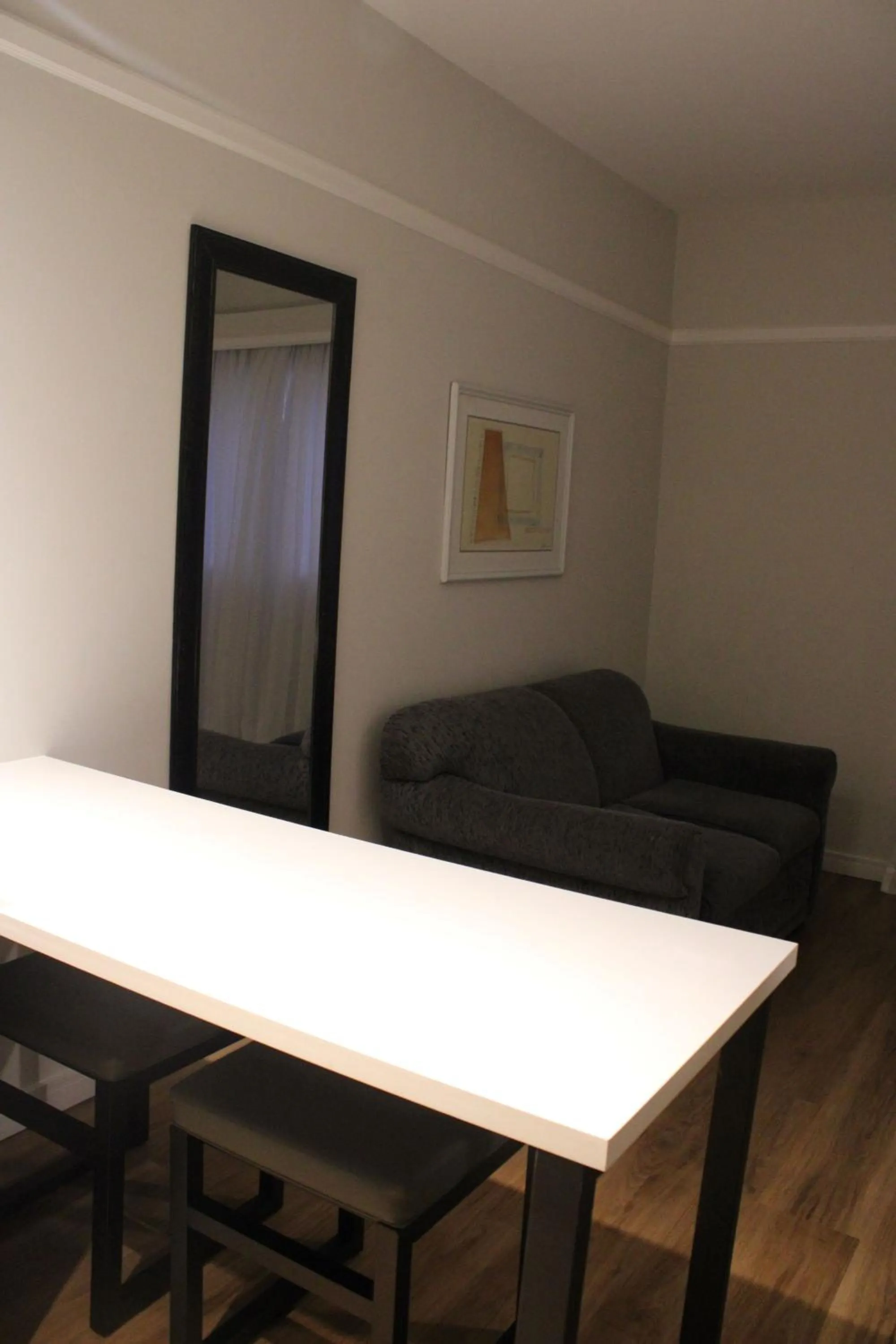 Seating area in Ninety Hotel