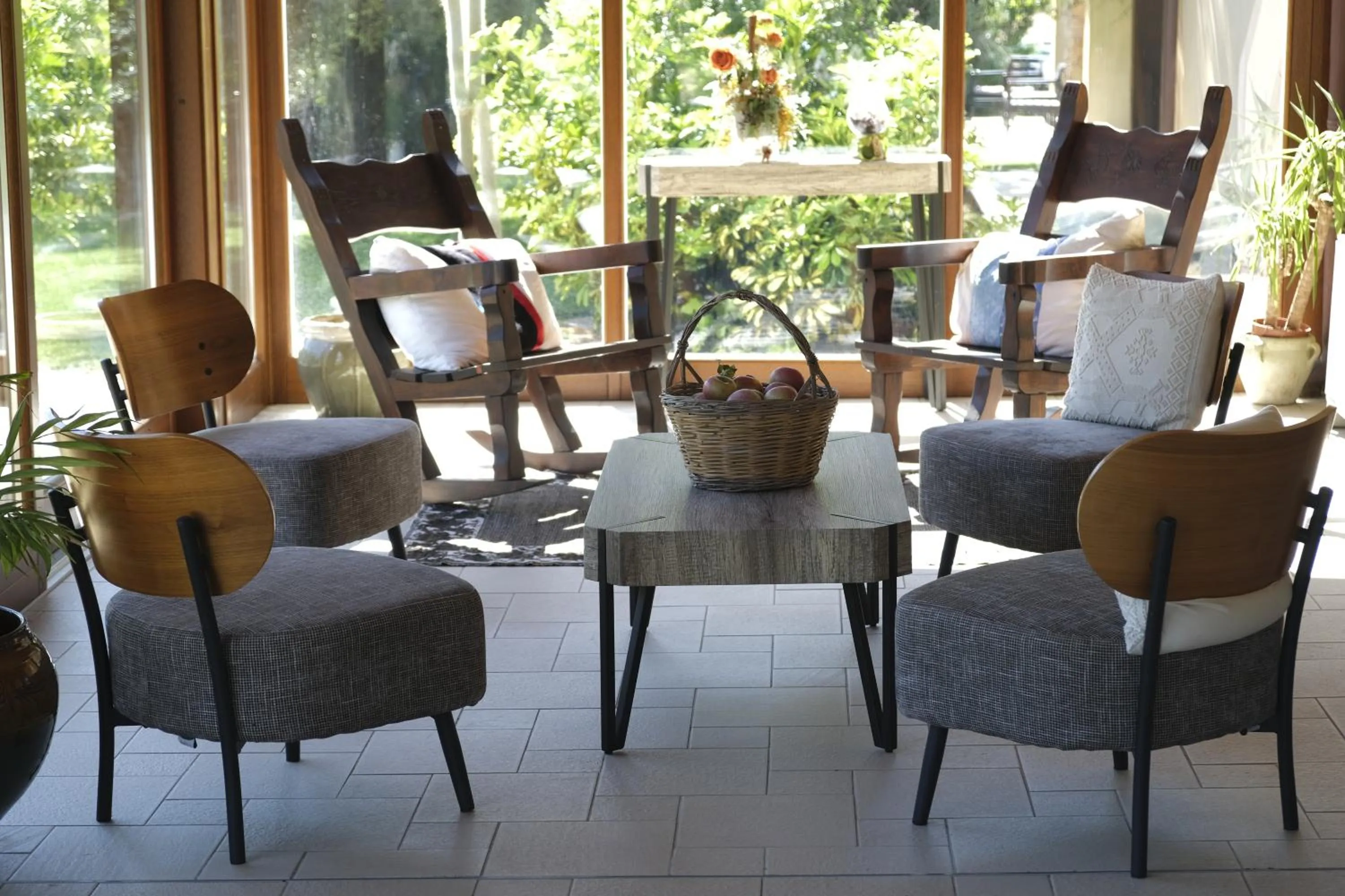 Seating area in Inghirios Wellness Country Resort