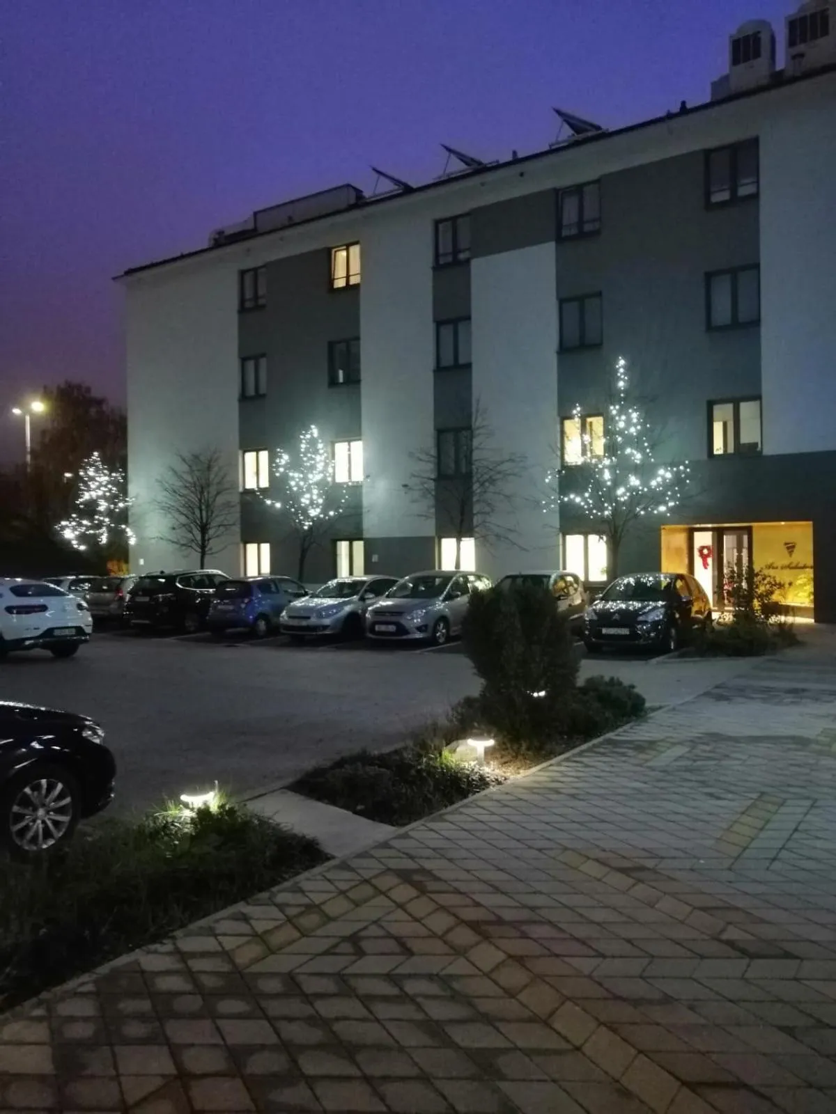 Property building in The Loop Hotel