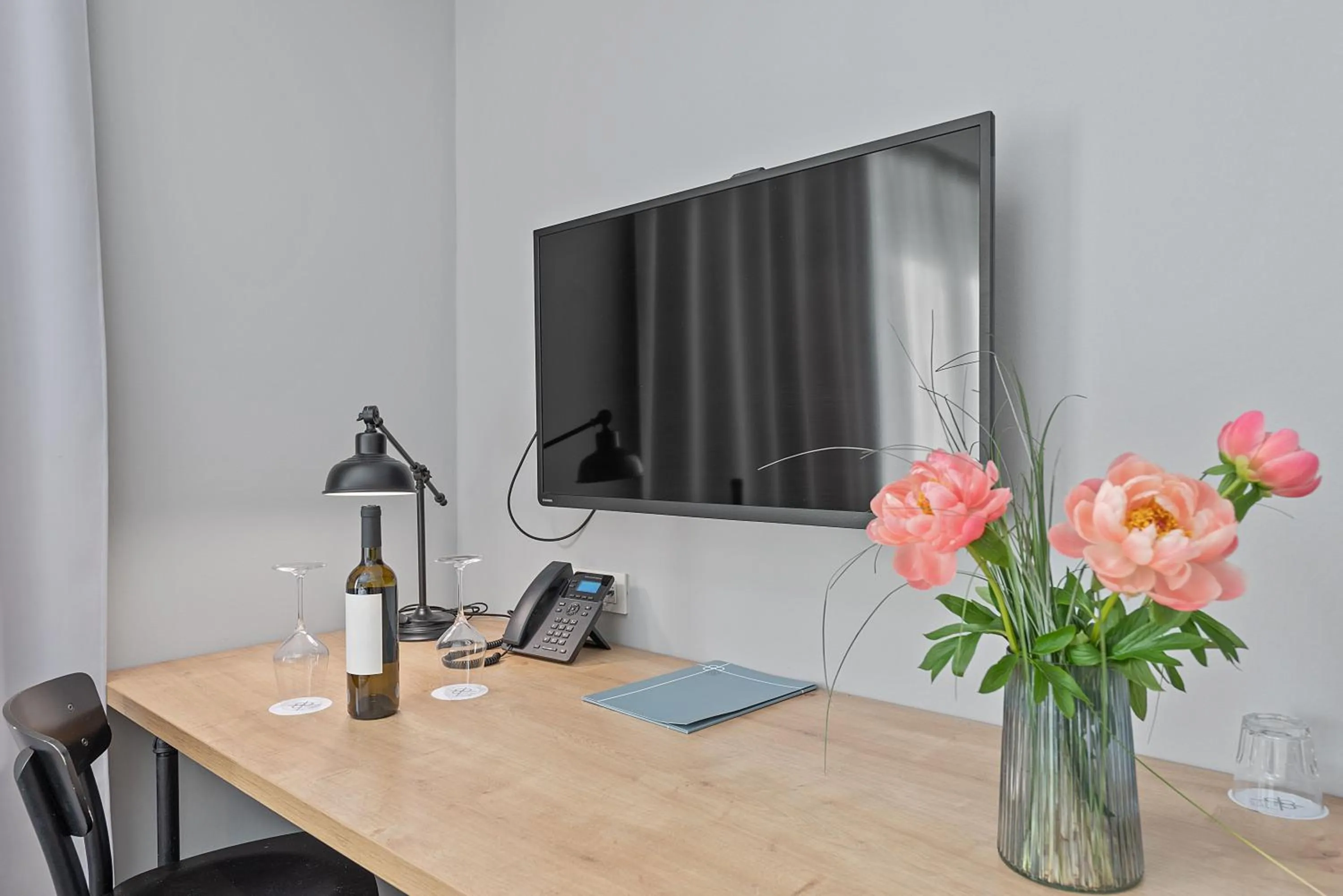 TV and multimedia in The Loop Hotel