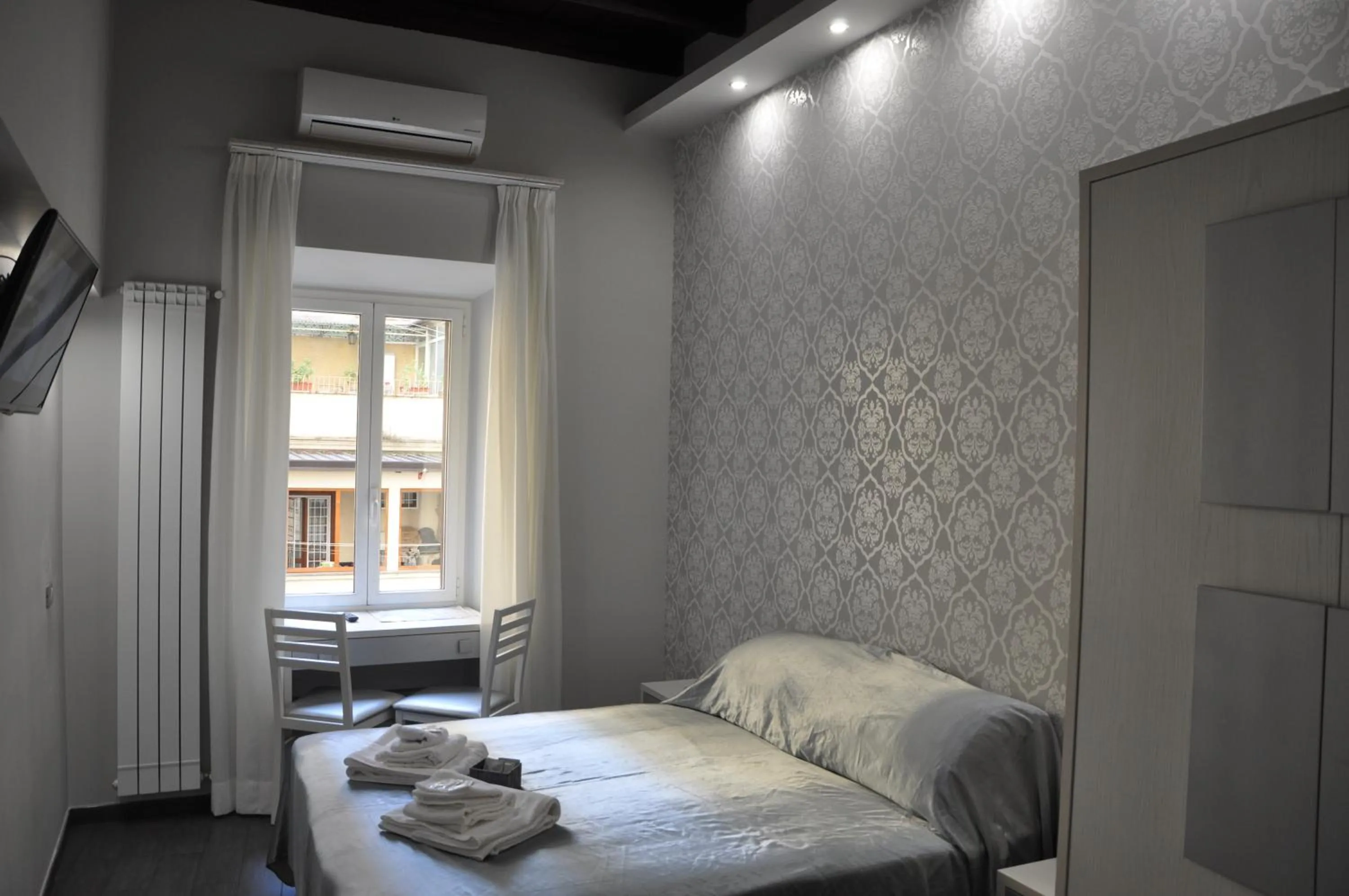 Double Room in Imperial Relais