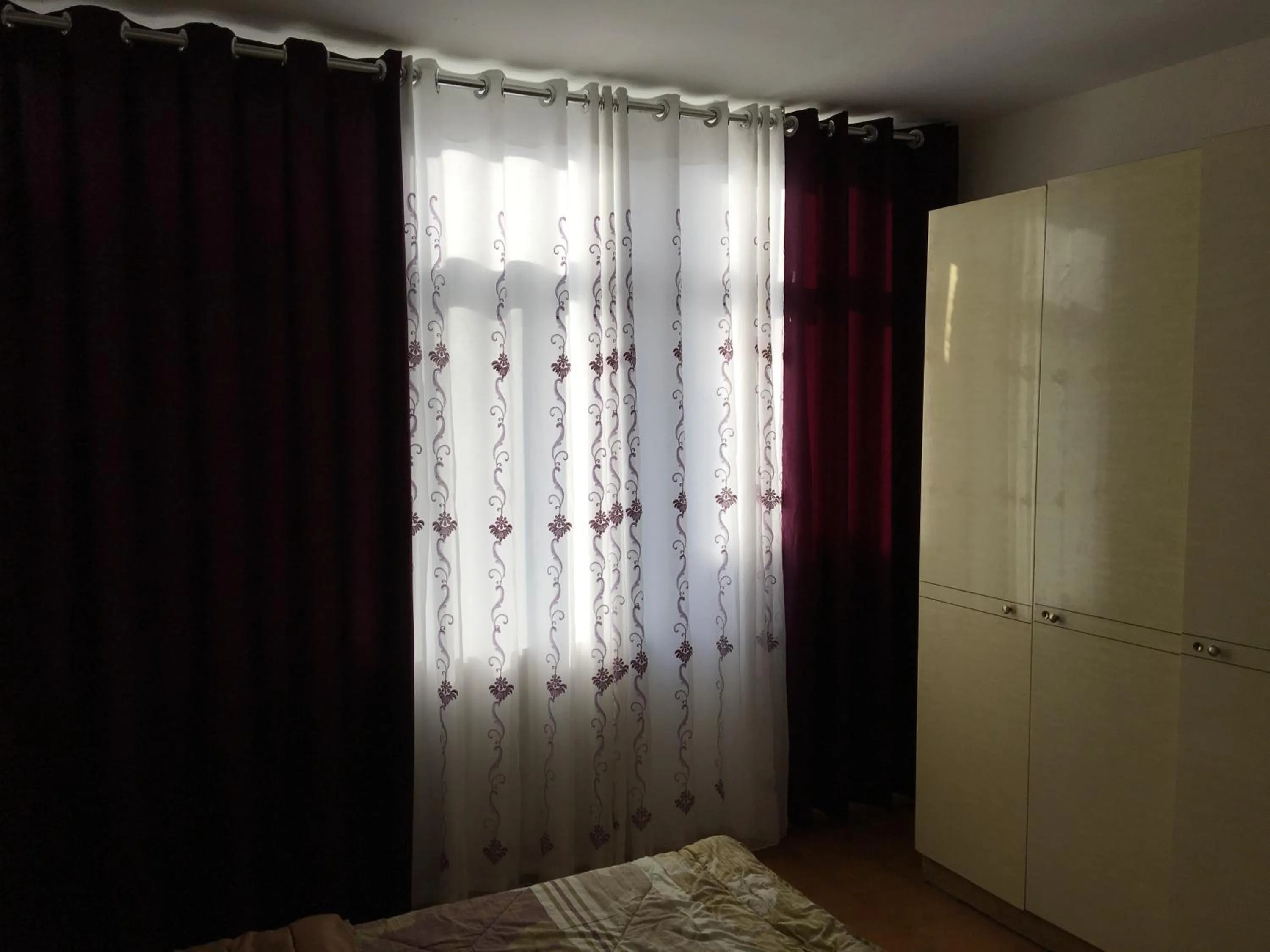 Bedroom in Aljazeera Hotel Apartments