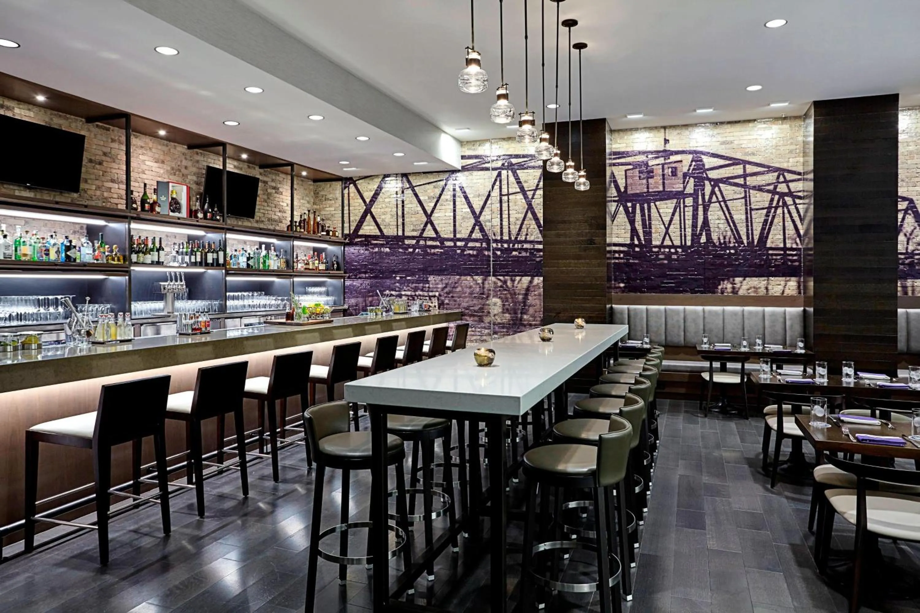 Lounge or bar in JW Marriott Minneapolis Mall of America