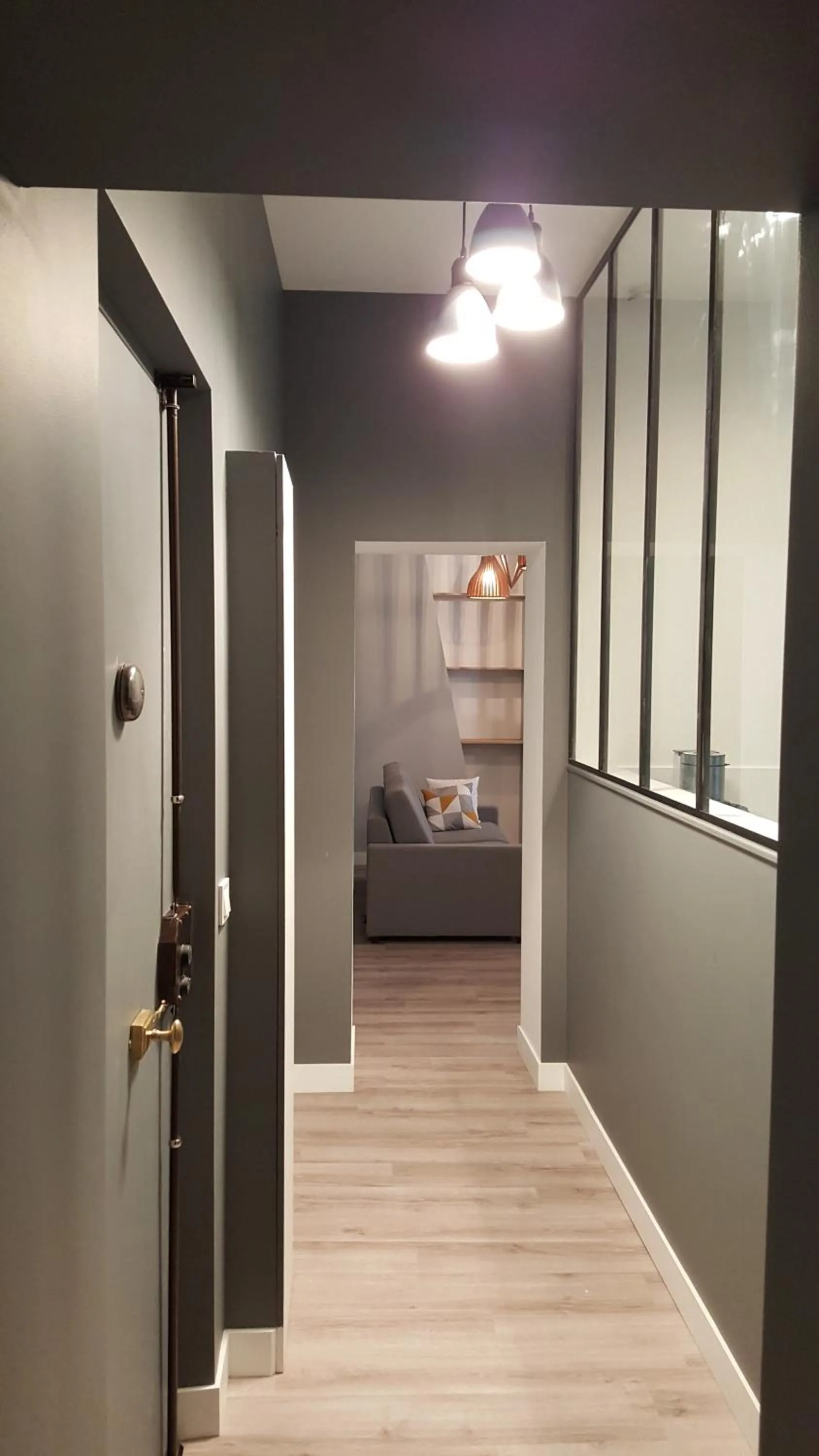 Area and facilities in Transparent Marais