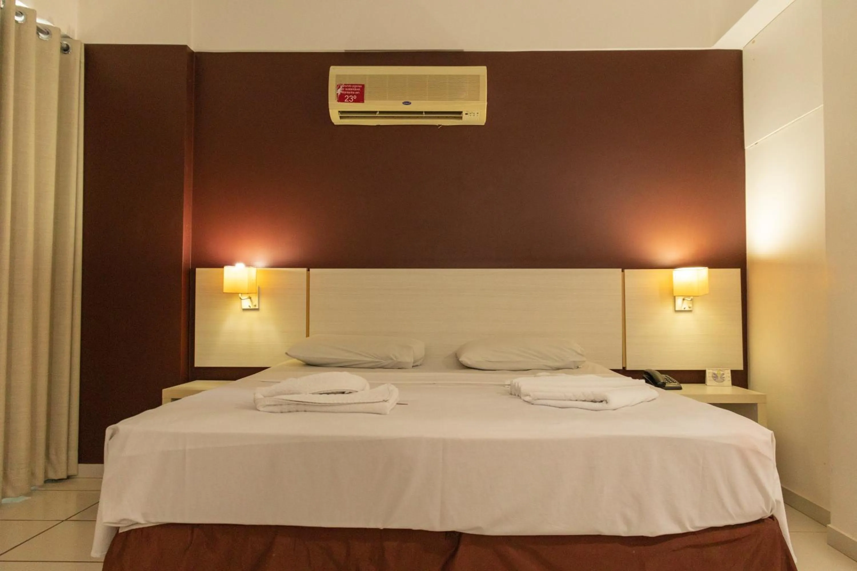 Bedroom, Bed in Pousada do Ipê