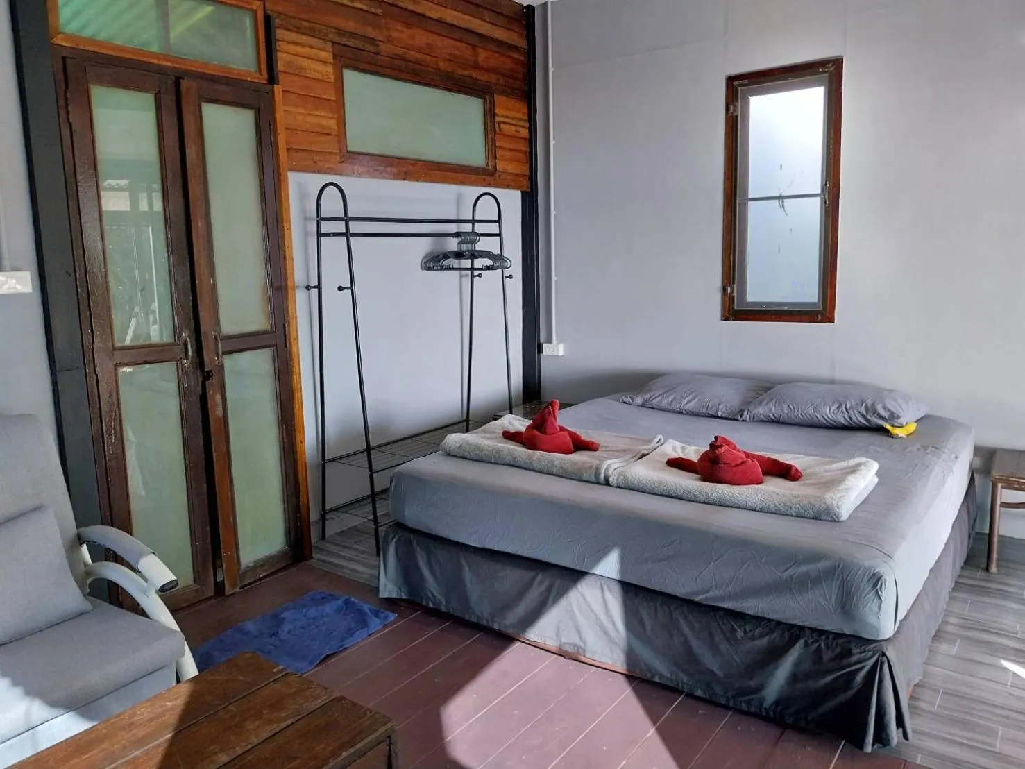 Bed in Monkey Island Resort Koh Mak