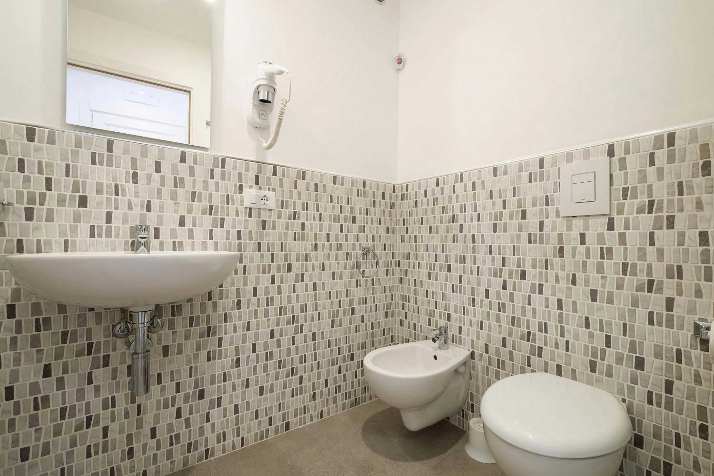 Toilet in B&B Cala Peppa