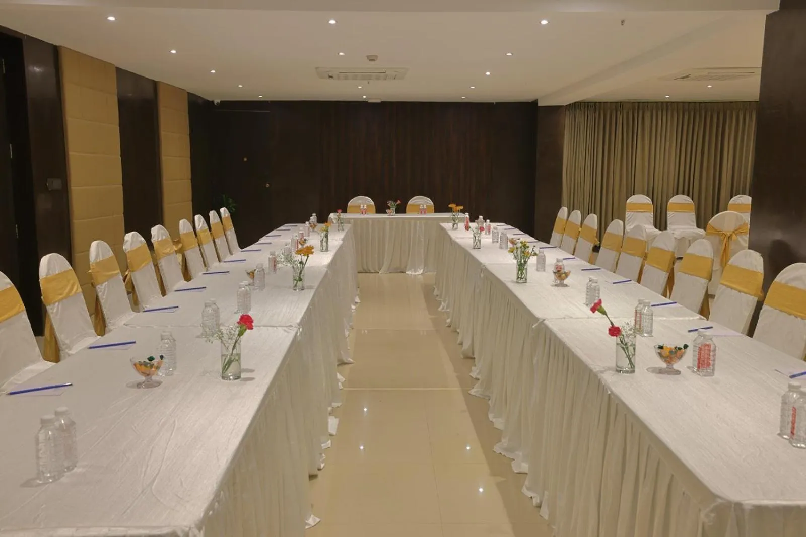 Hotel Grand Continent Premiere, Banjara Hills, Hyderabad