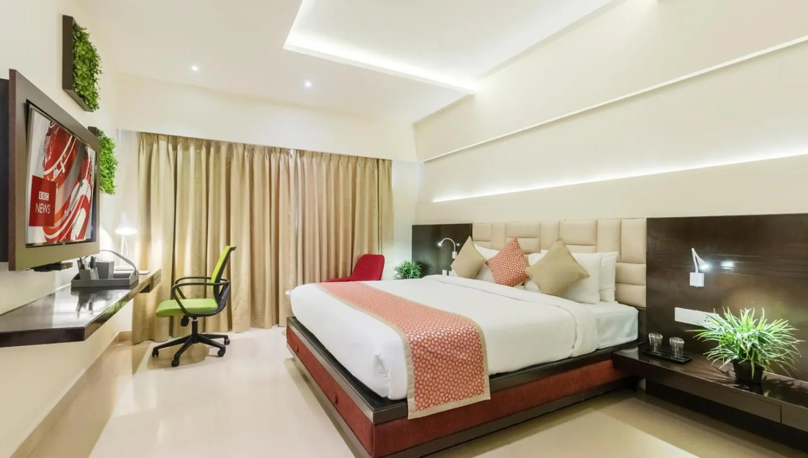 Photo of the whole room, Bed in Attide Biz