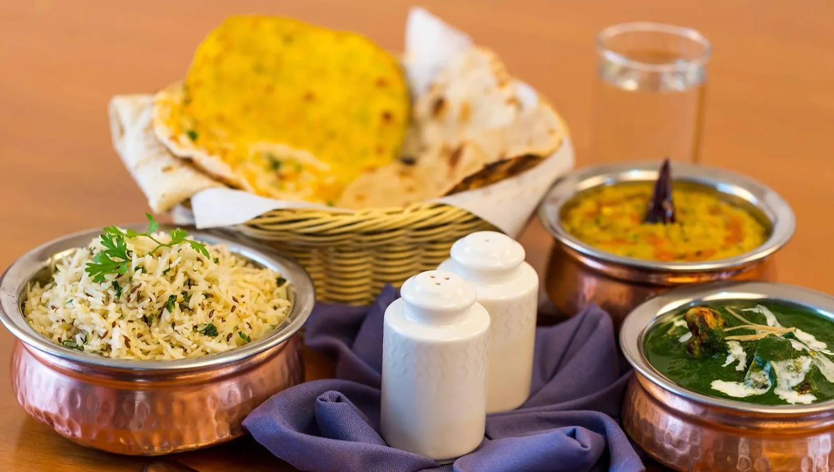Restaurant/places to eat in Attide Biz