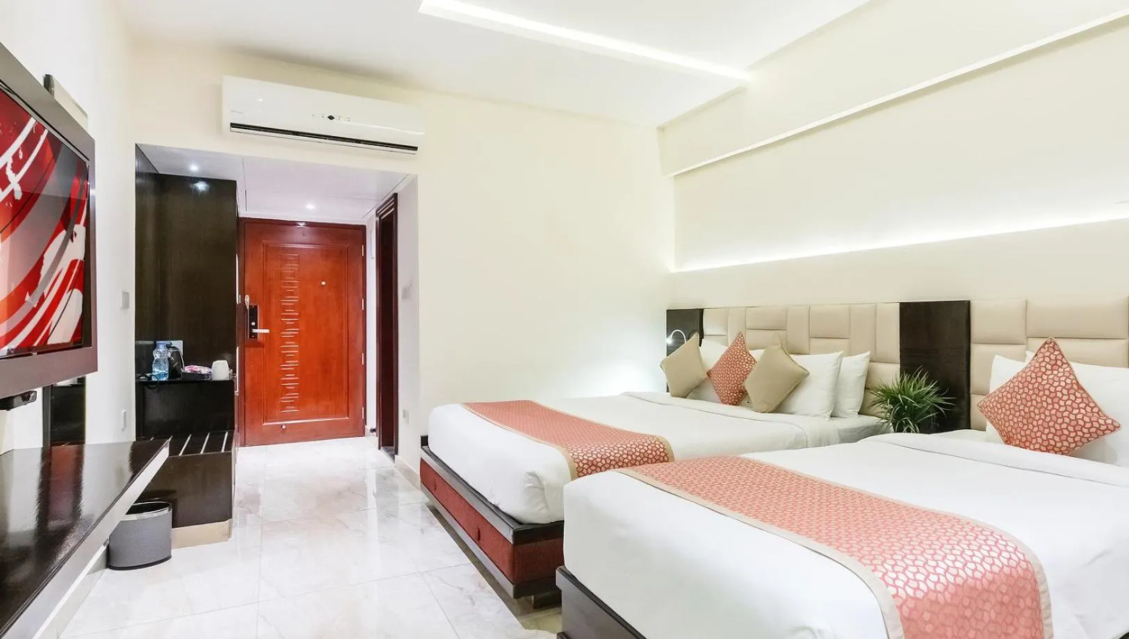 Photo of the whole room, Bed in Attide Biz