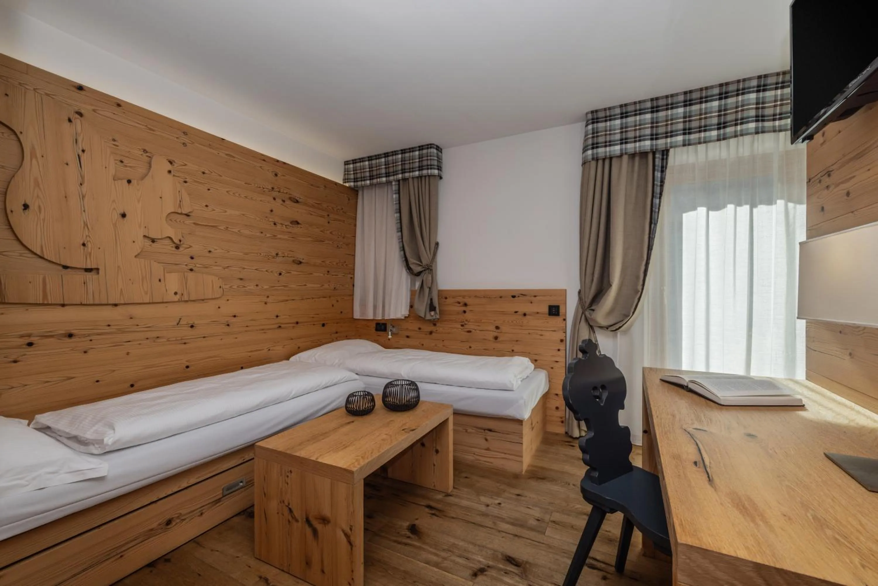 Bed in Hotel Ravelli Luxury Spa