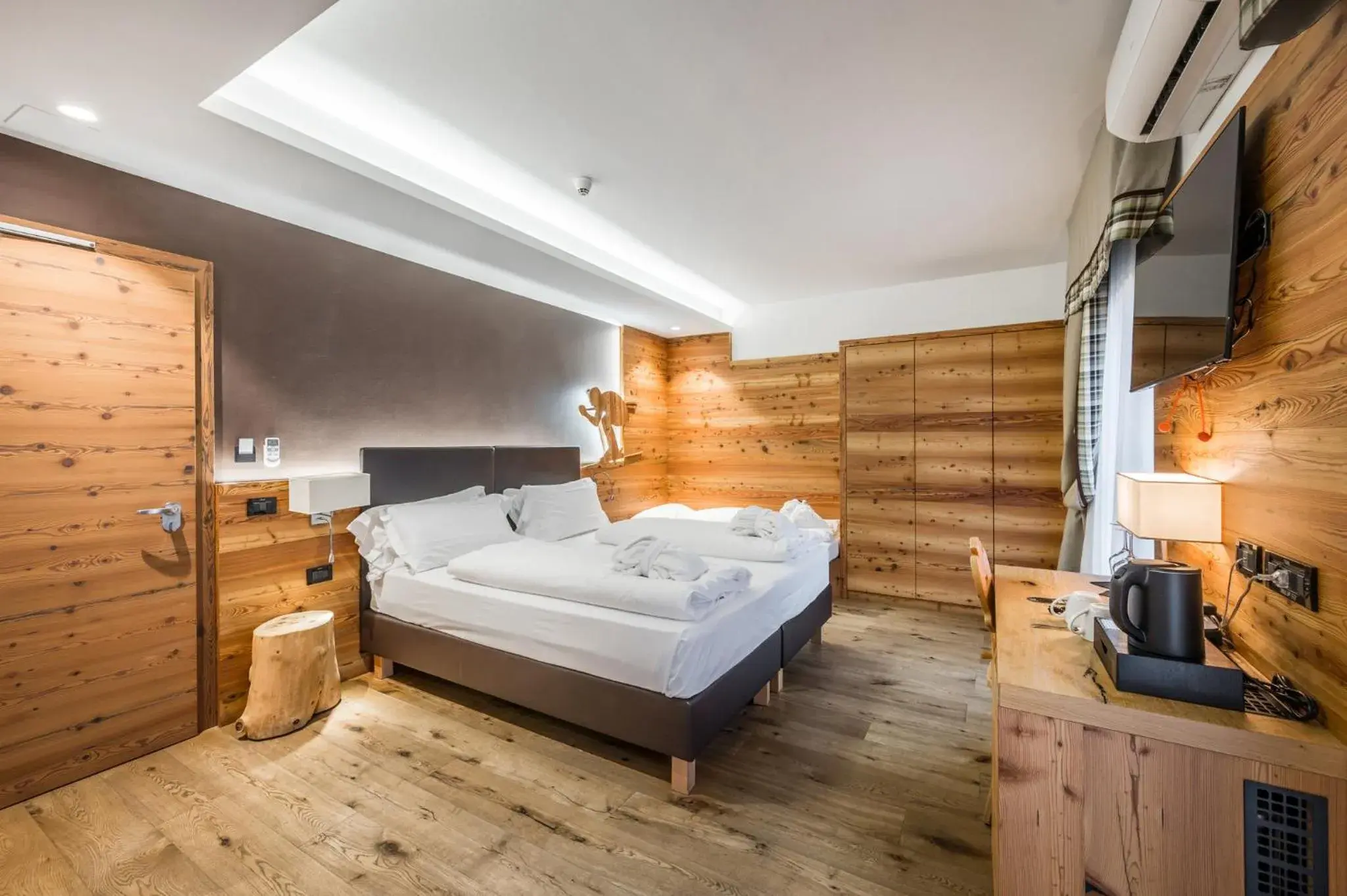 Double Room with Balcony in Hotel Ravelli Luxury Spa Double Room with Balcony in Hotel Ravelli Luxury Spa