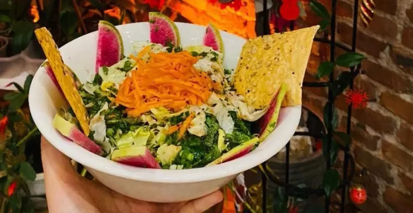 Restaurant/places to eat in Hotel Milestone1915