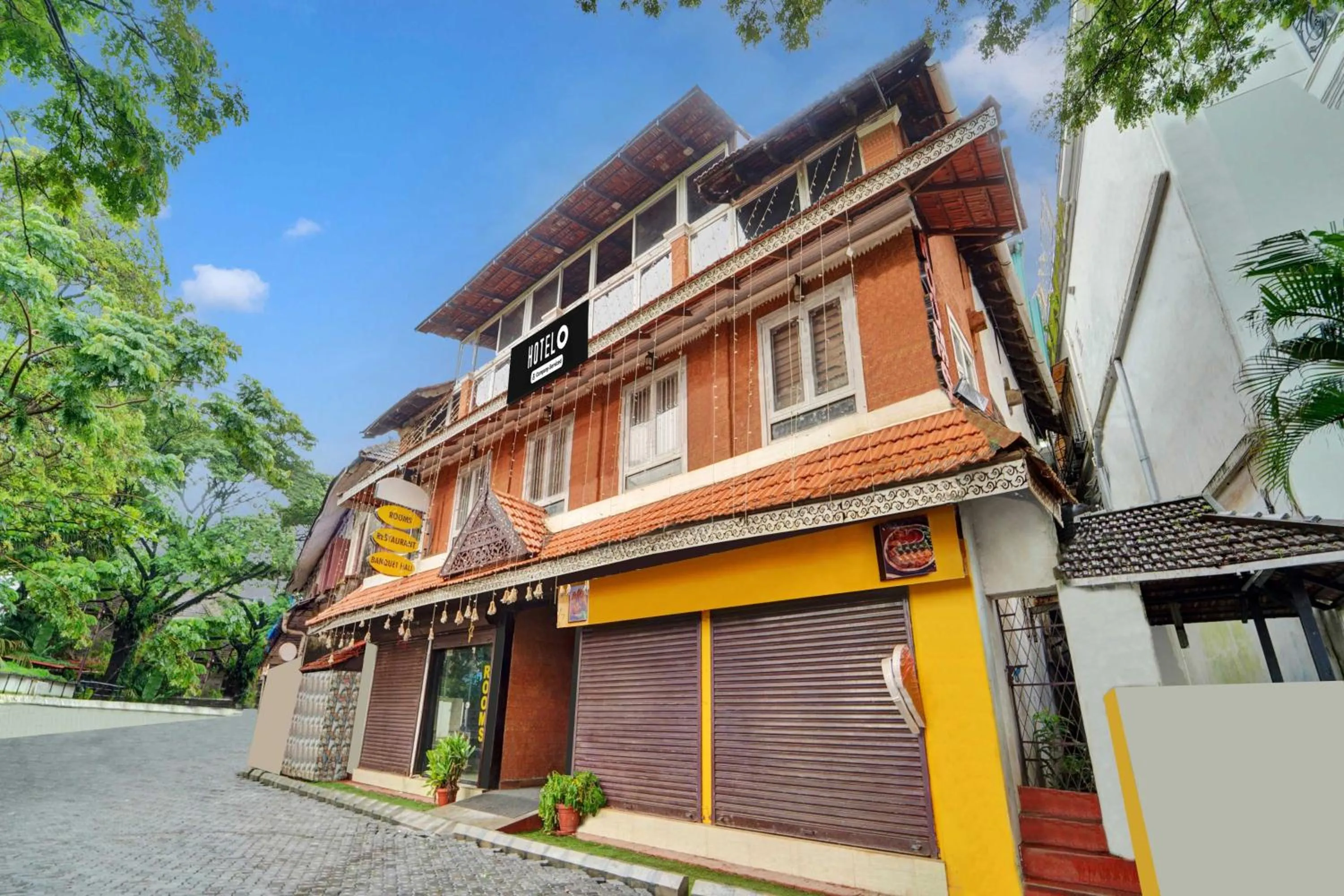 Facade/entrance in Hotel O Vasco D'Gama Square