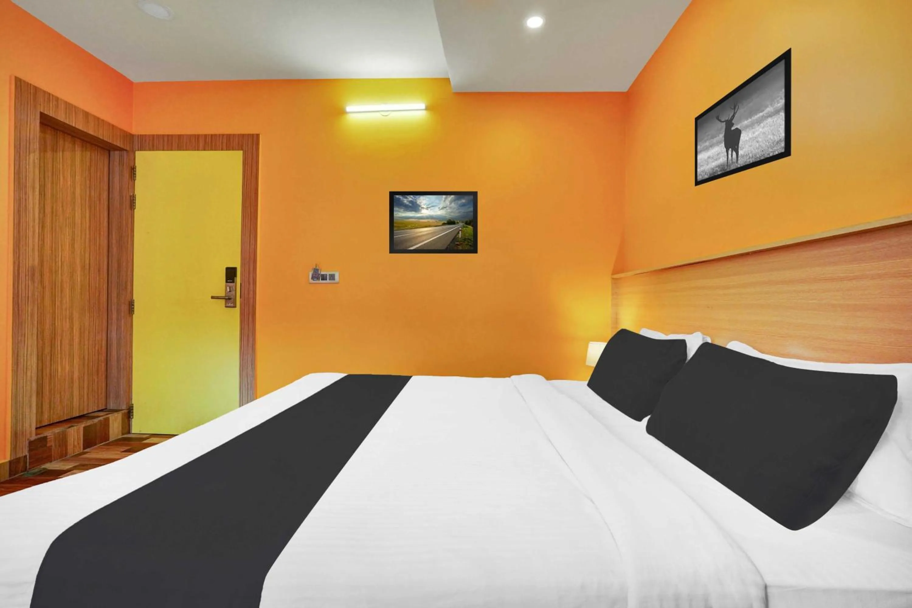 Bedroom, Bed in Hotel O Kushal Nagar Near KSRTC Bus Stand