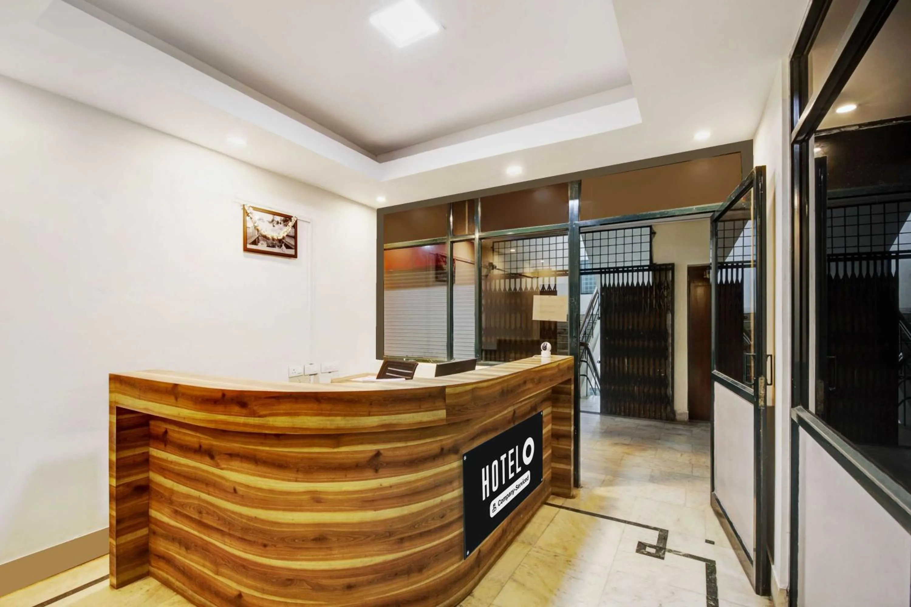 Lobby or reception in Hotel O Government Hospital Virajpet