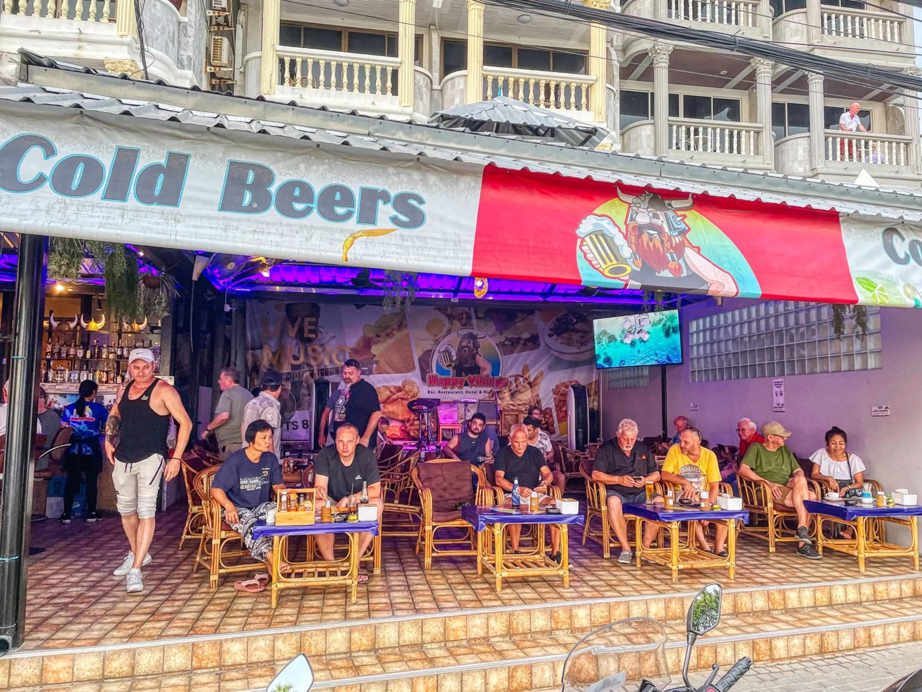 Restaurant/places to eat in Happy Vikings - Beachfront