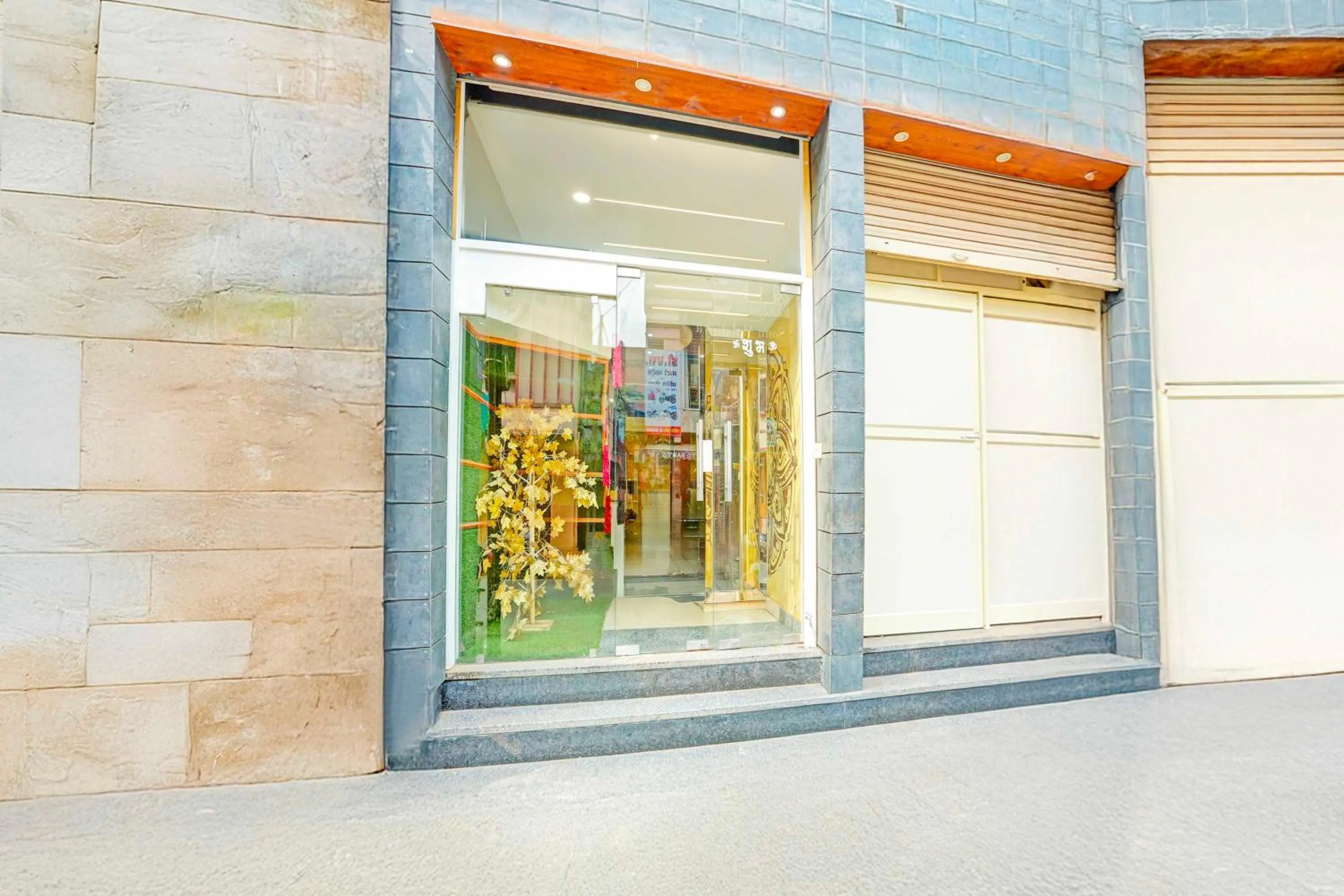 Facade/entrance in Hotel O Phalka Bazaar Gwalior