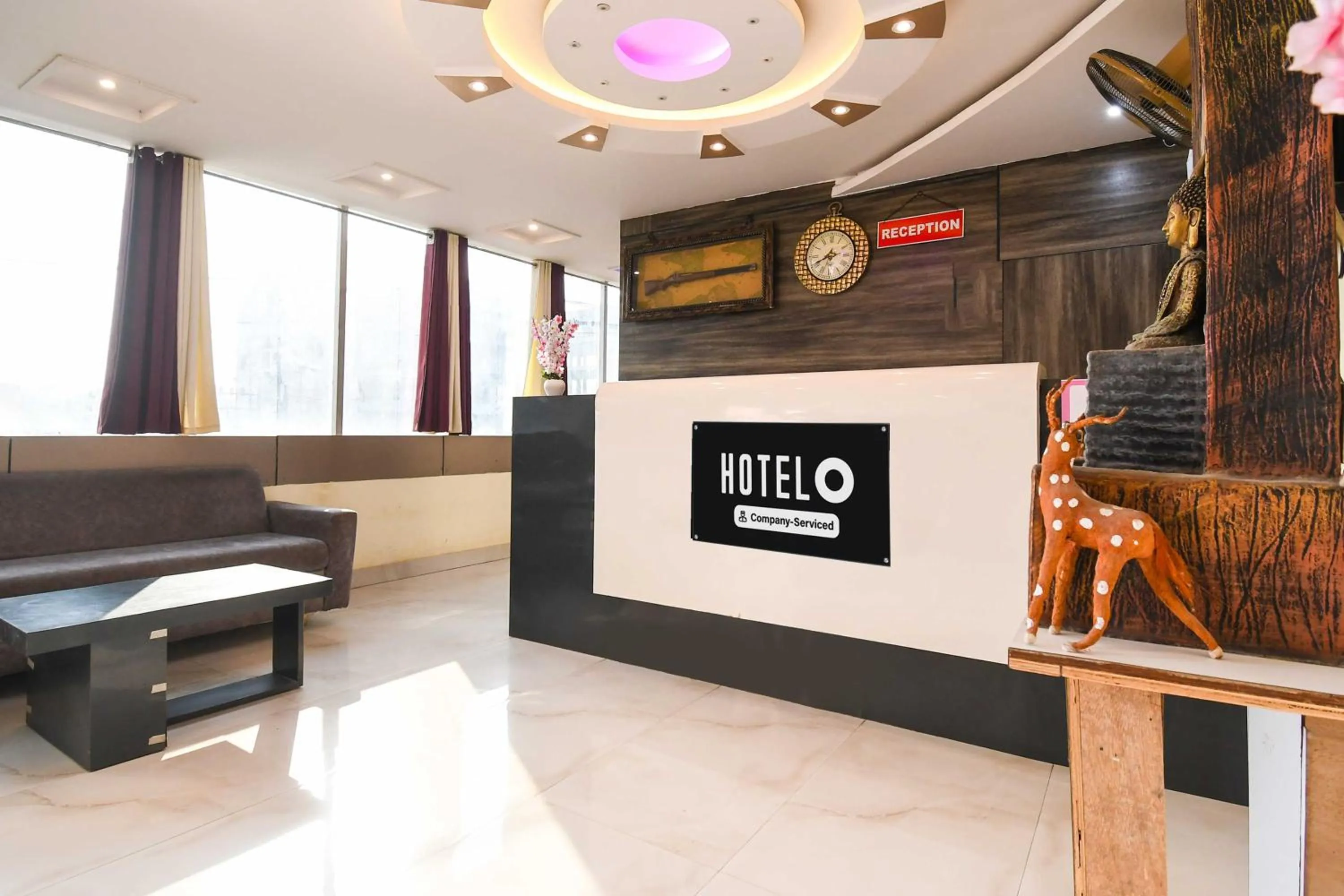 Lobby or reception in Hotel O Hirak Road Dhanbad