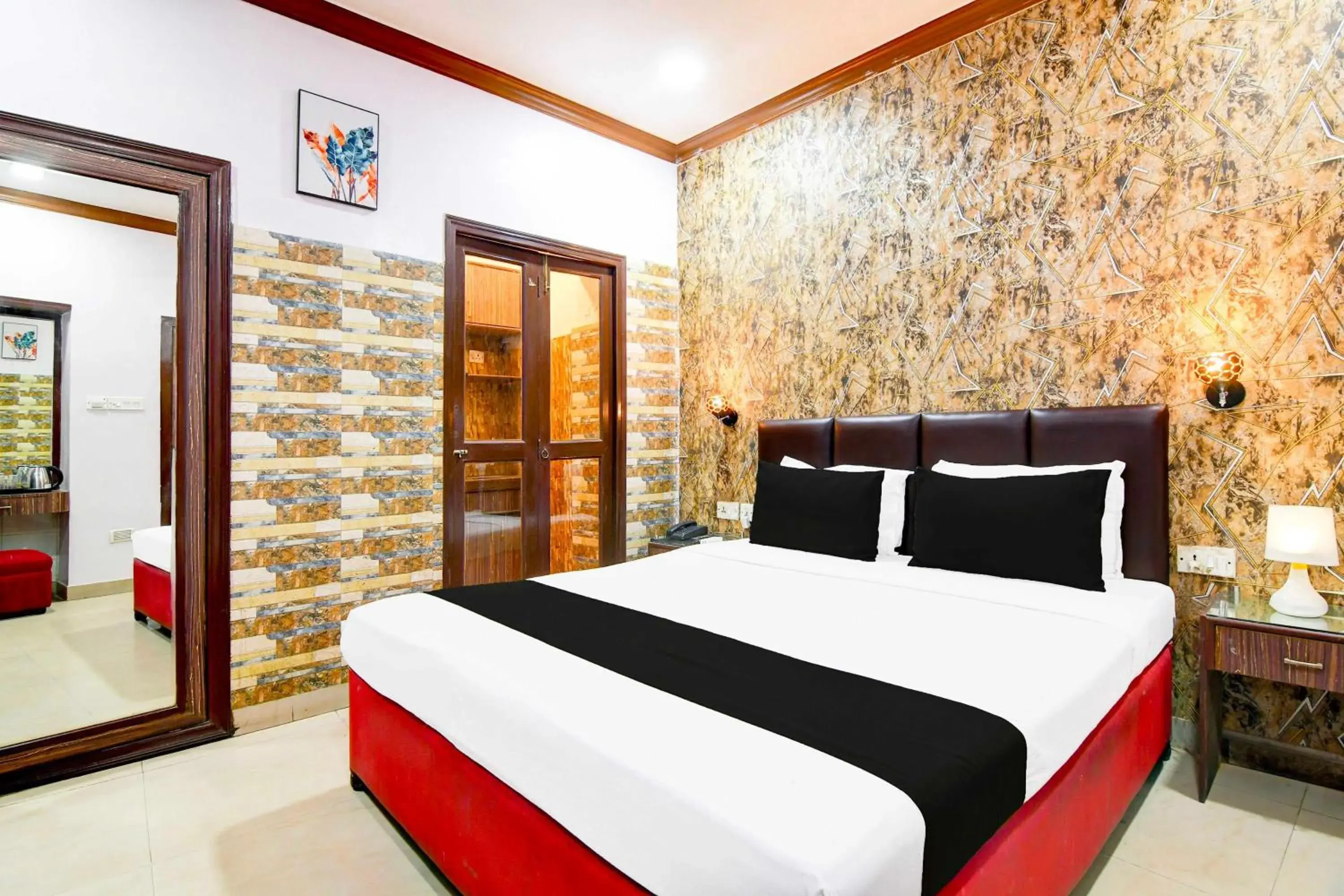 Hotel O Karaya Road Hotel O Karaya Road