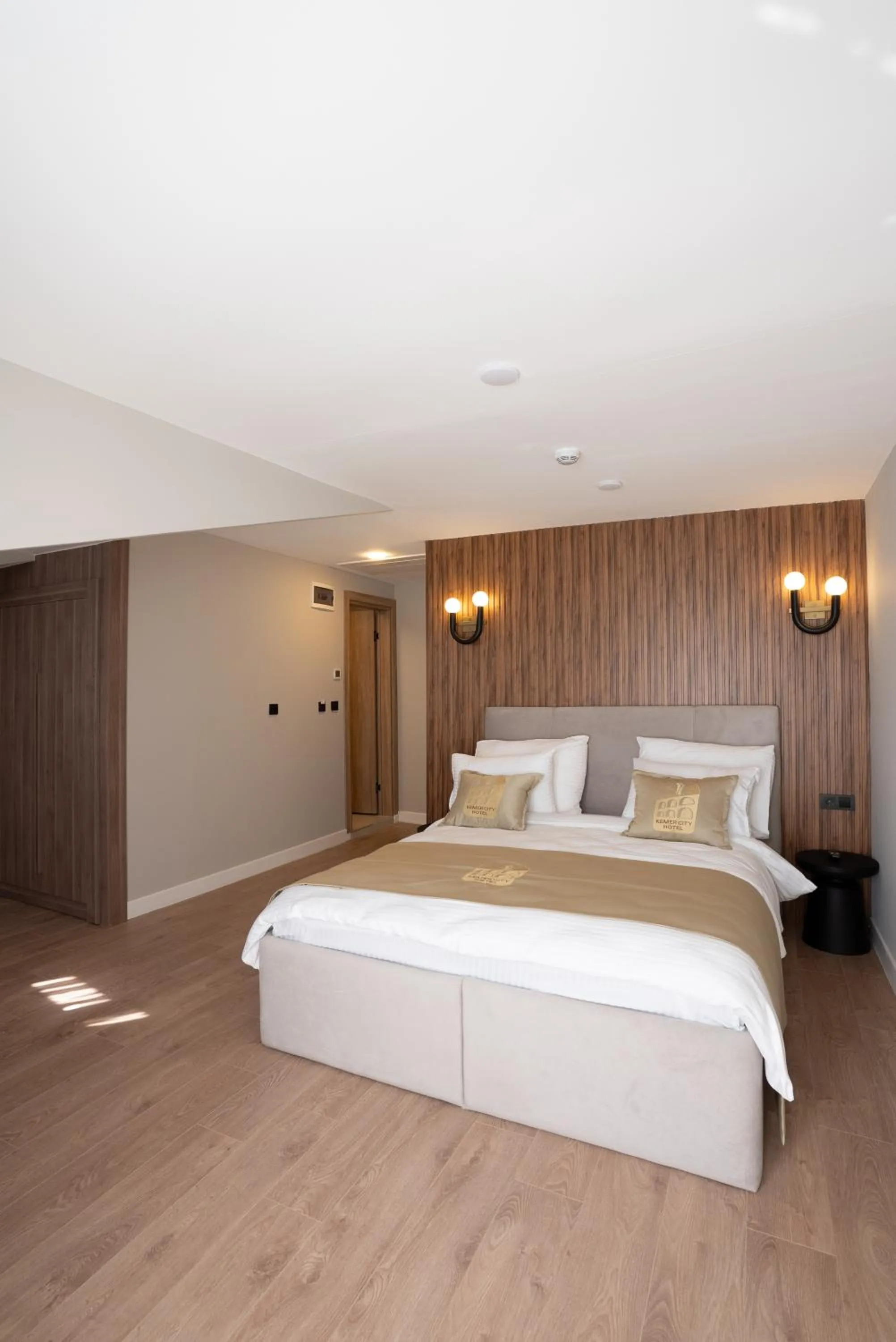 Bed in Kemer City Hotel İstanbul Airport