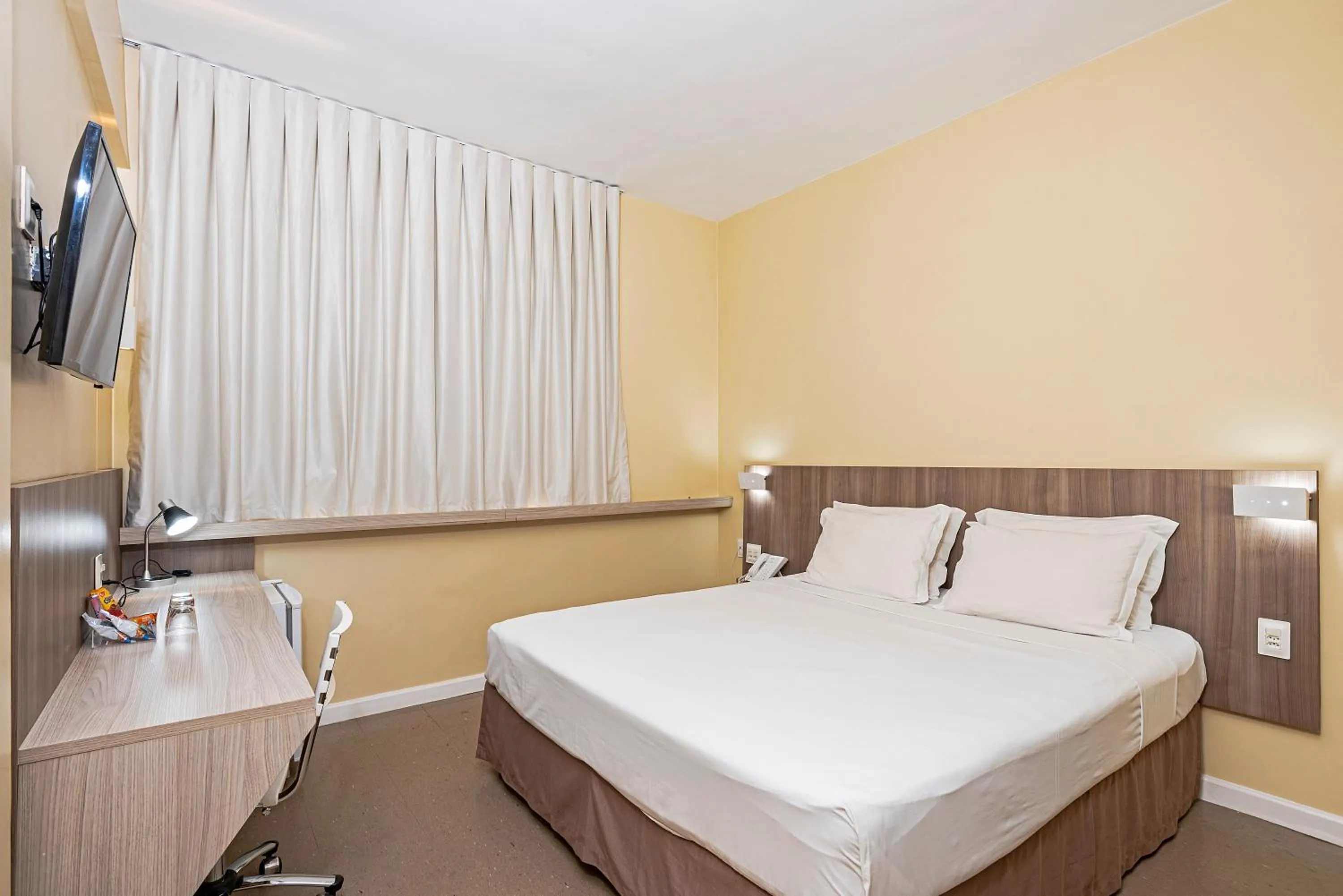 Bed in Slim Hotel Cuiabá Aeroporto