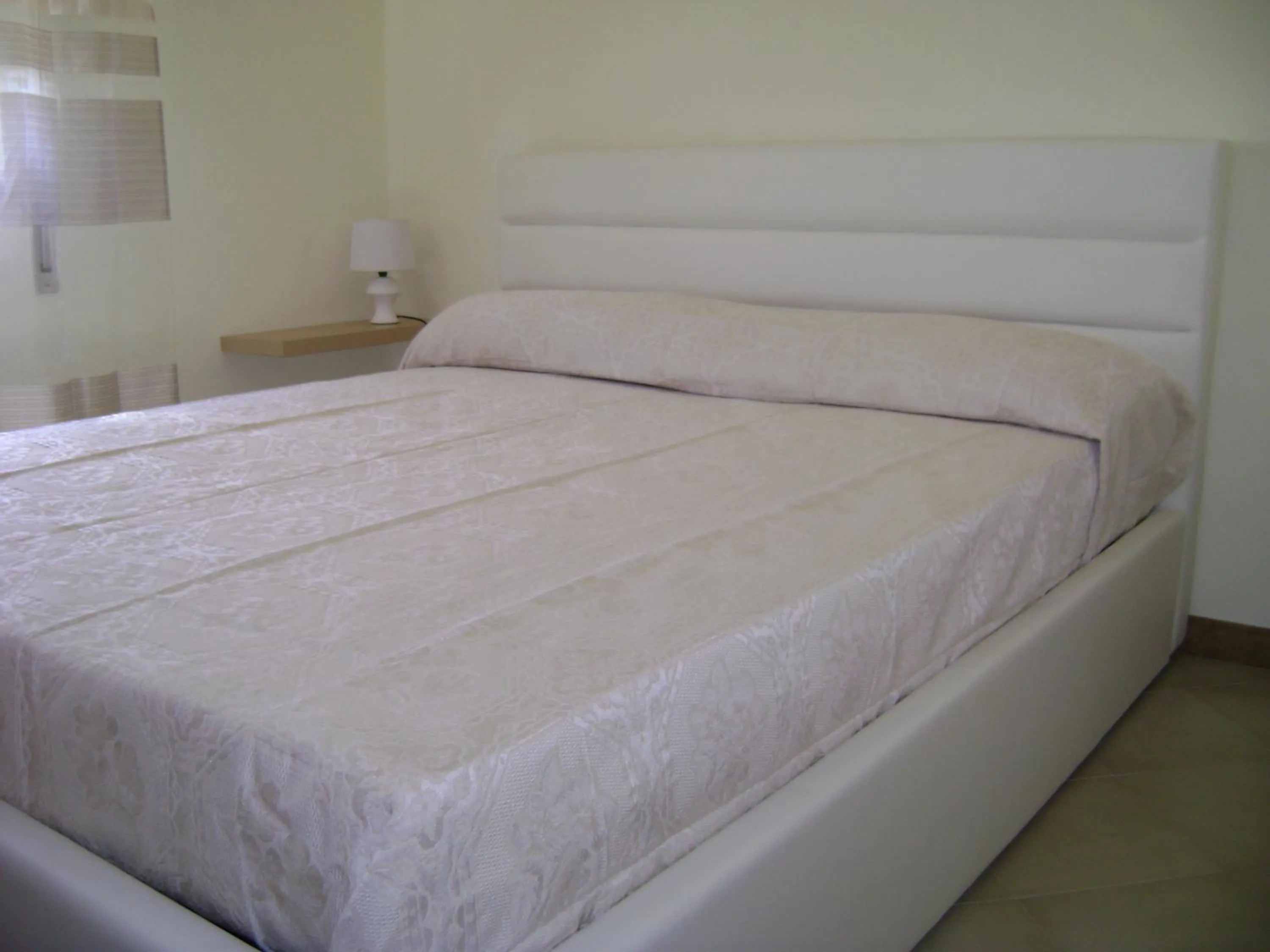 Bedroom, Bed in Torrebianca