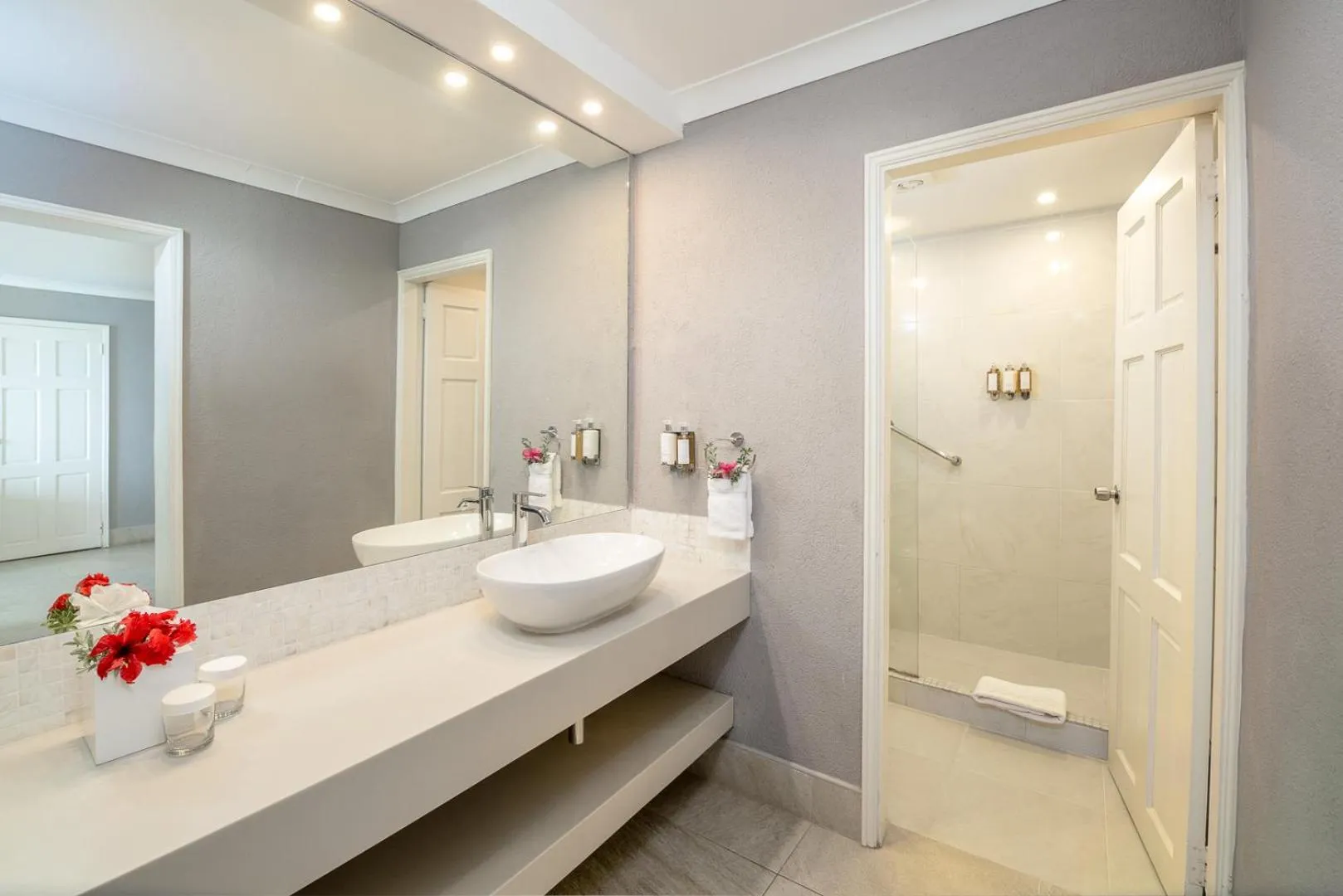 Shower in Sugar Bay Barbados - All Inclusive