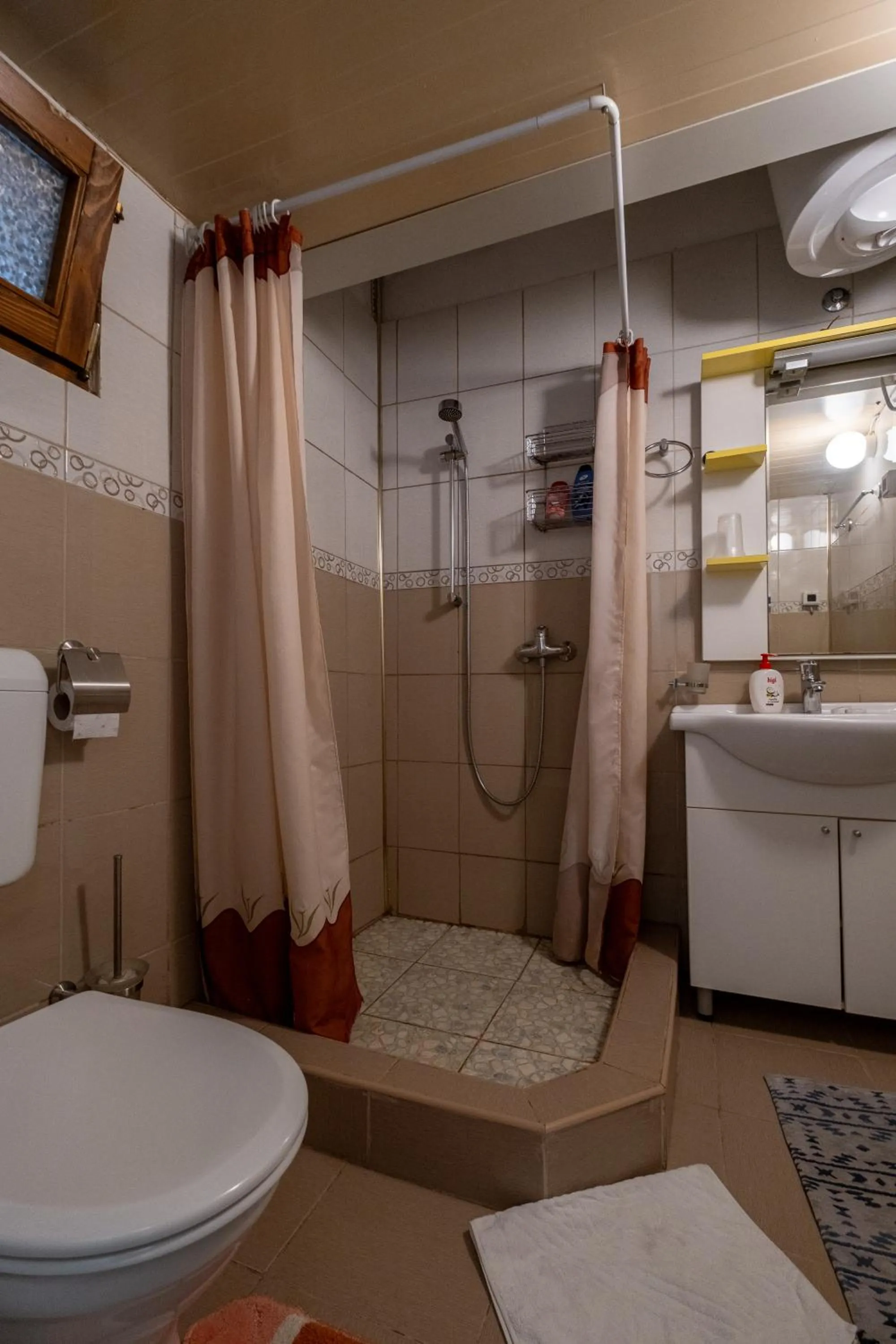 Bathroom in Guesthouse Rose