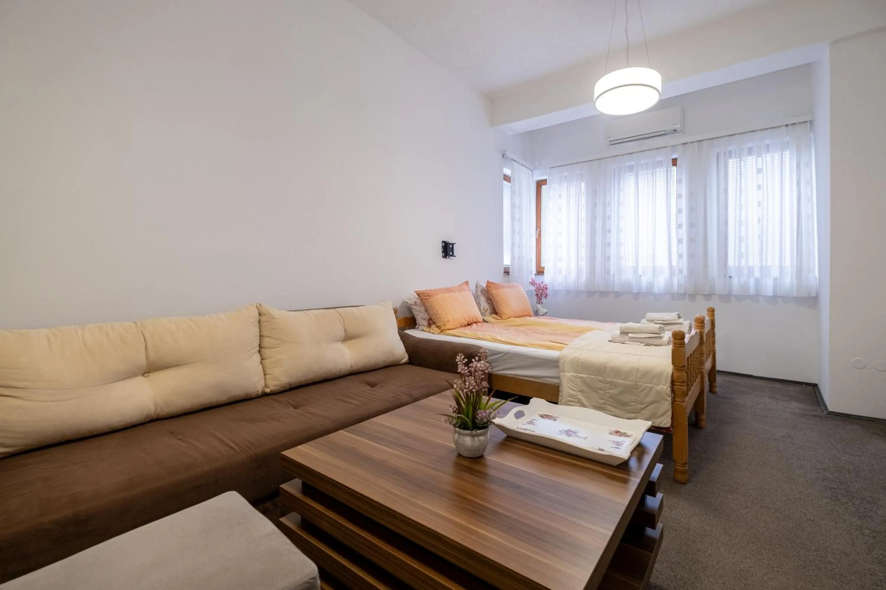 Photo of the whole room, Bed in Guesthouse Rose