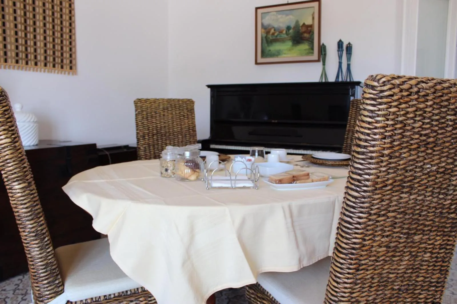 Breakfast in Villa Pedaci B&B