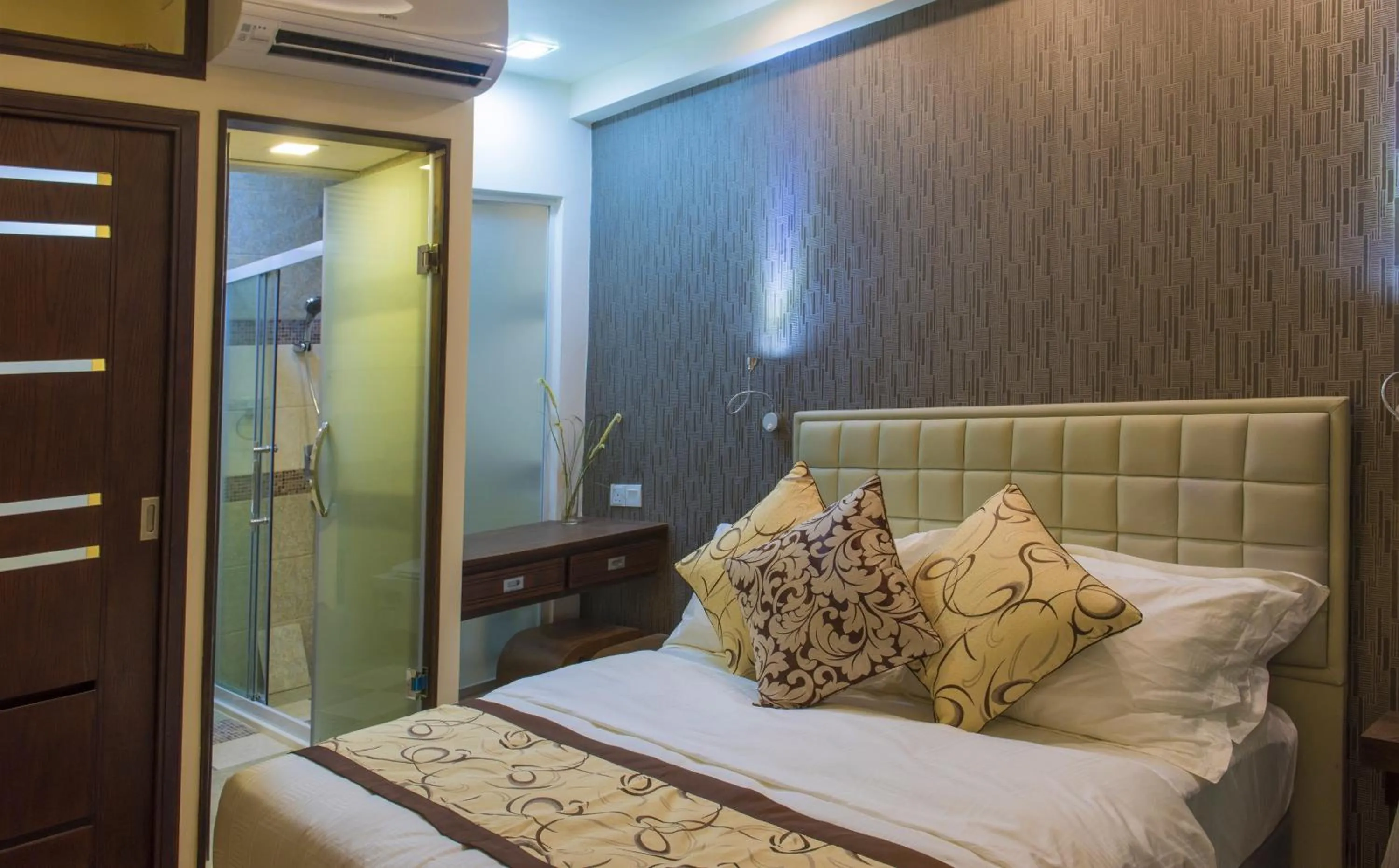 Bedroom, Bed in Vista Beach Retreat