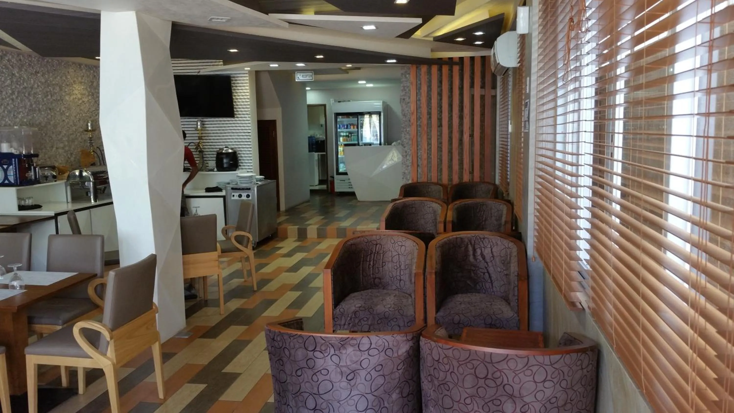 Restaurant/places to eat in Vista Beach Retreat