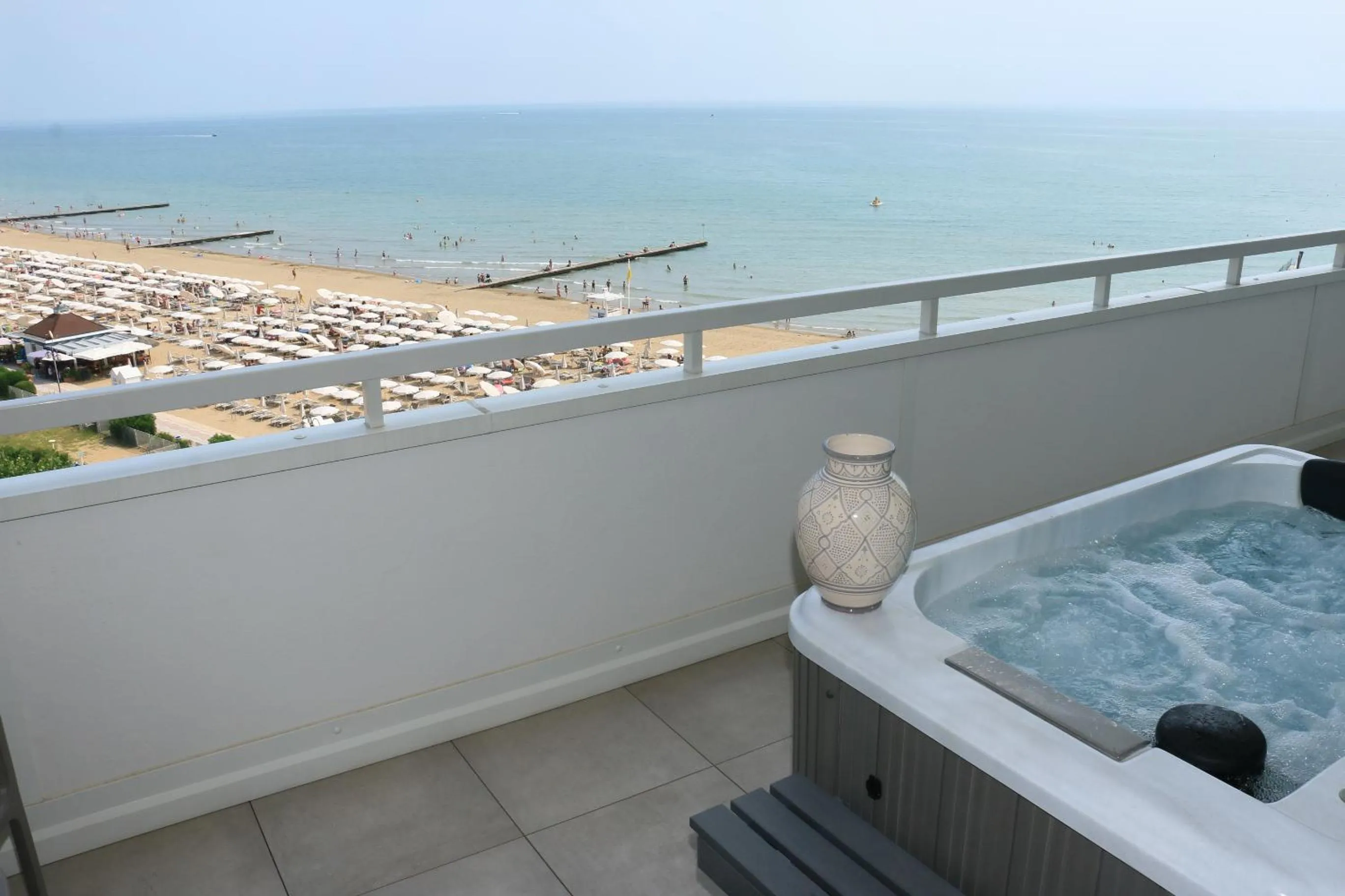 Property building in Luxor e Cairo The Beach Resort