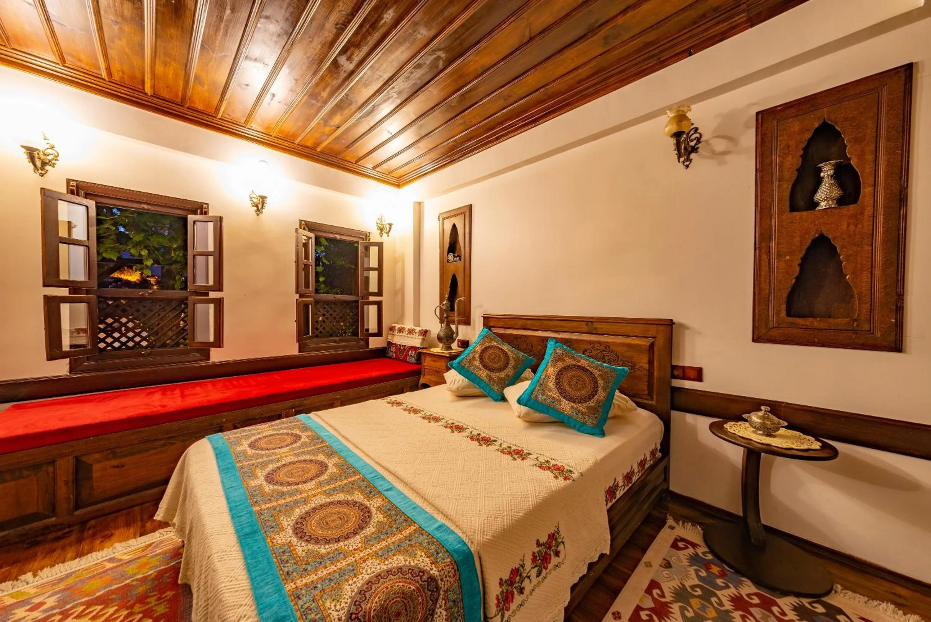 Photo of the whole room, Bed in Safranbolu Seyi̇r Konak Otel