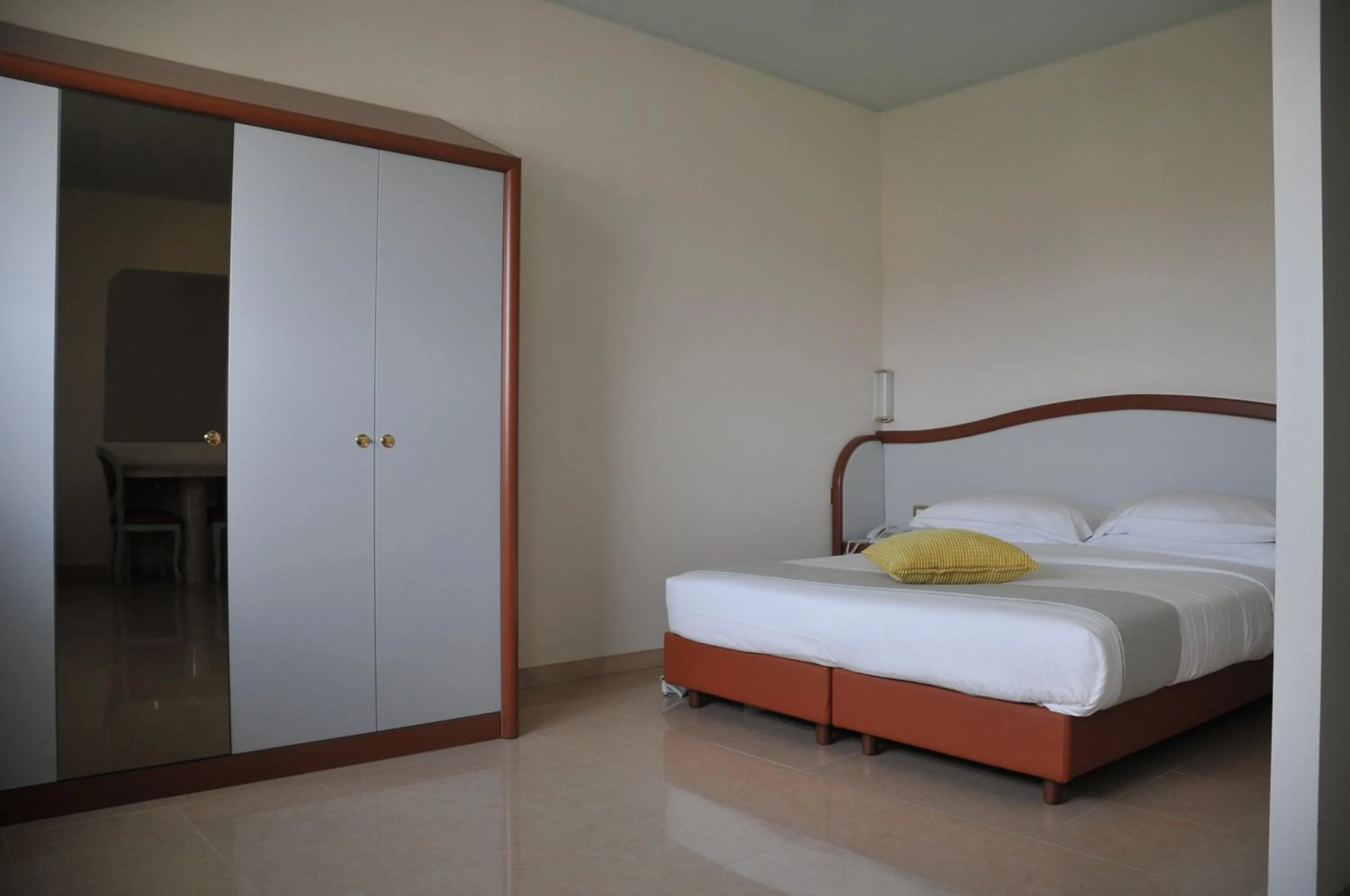 Bedroom, Bed in Hotel Verdi