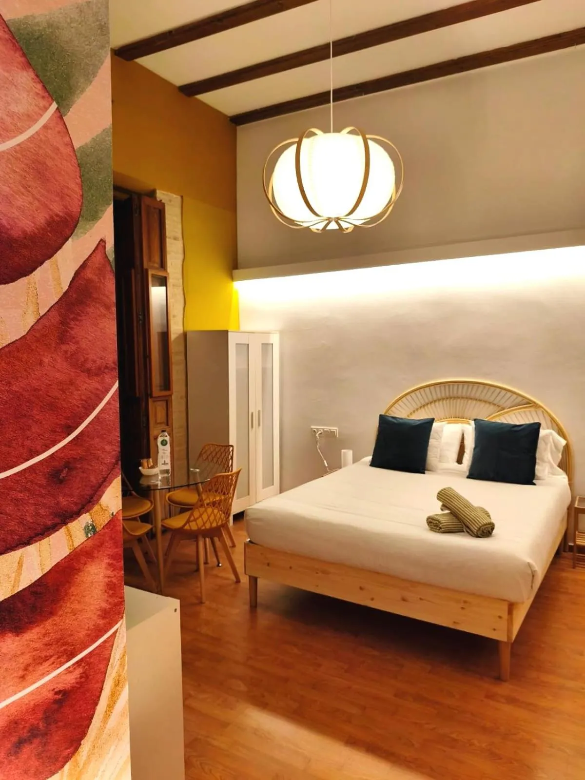 Deluxe Studio in Bellver bedrooms