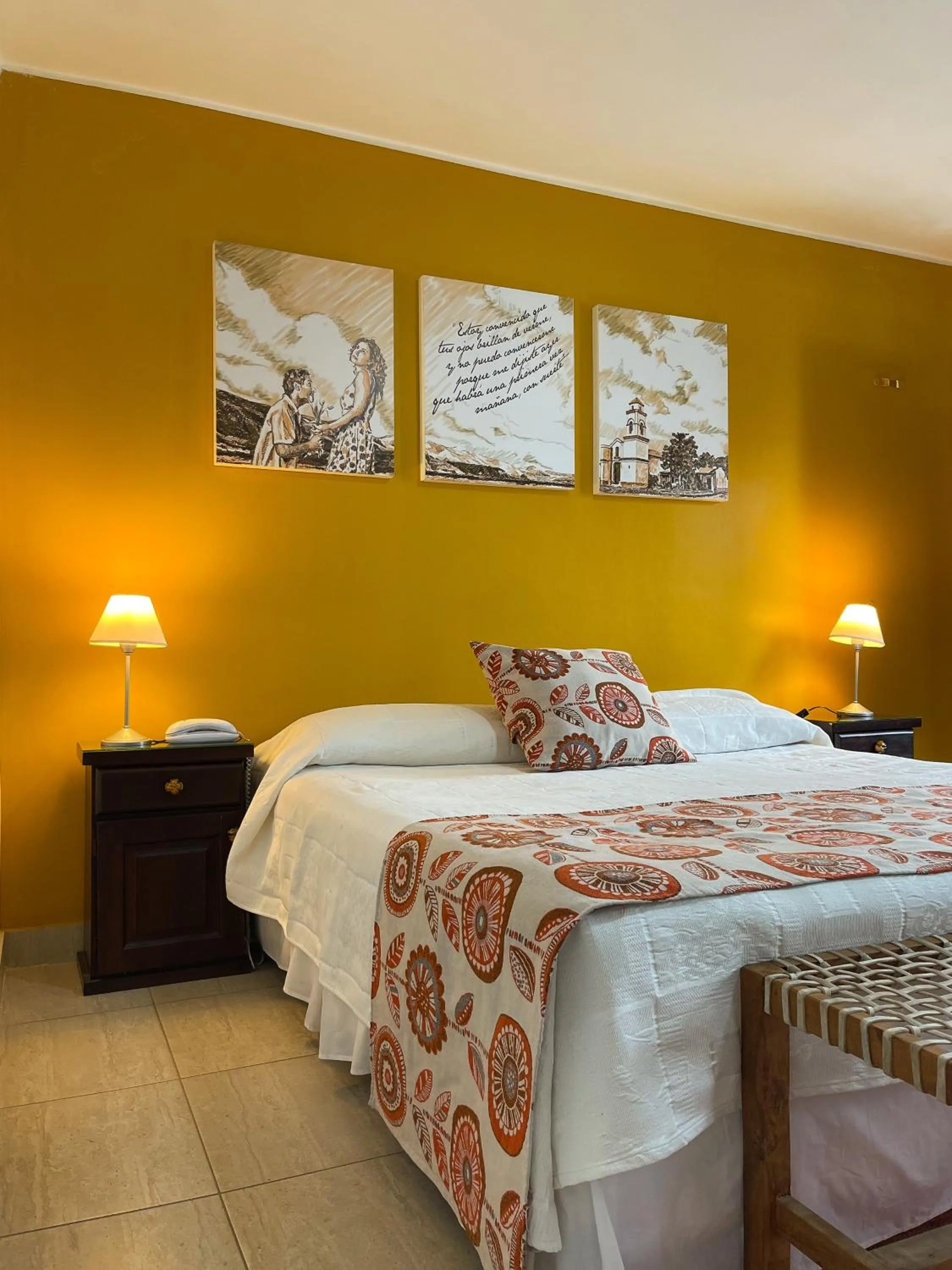 Decorative detail, Bed in Posada de los Poetas Hotel Boutique